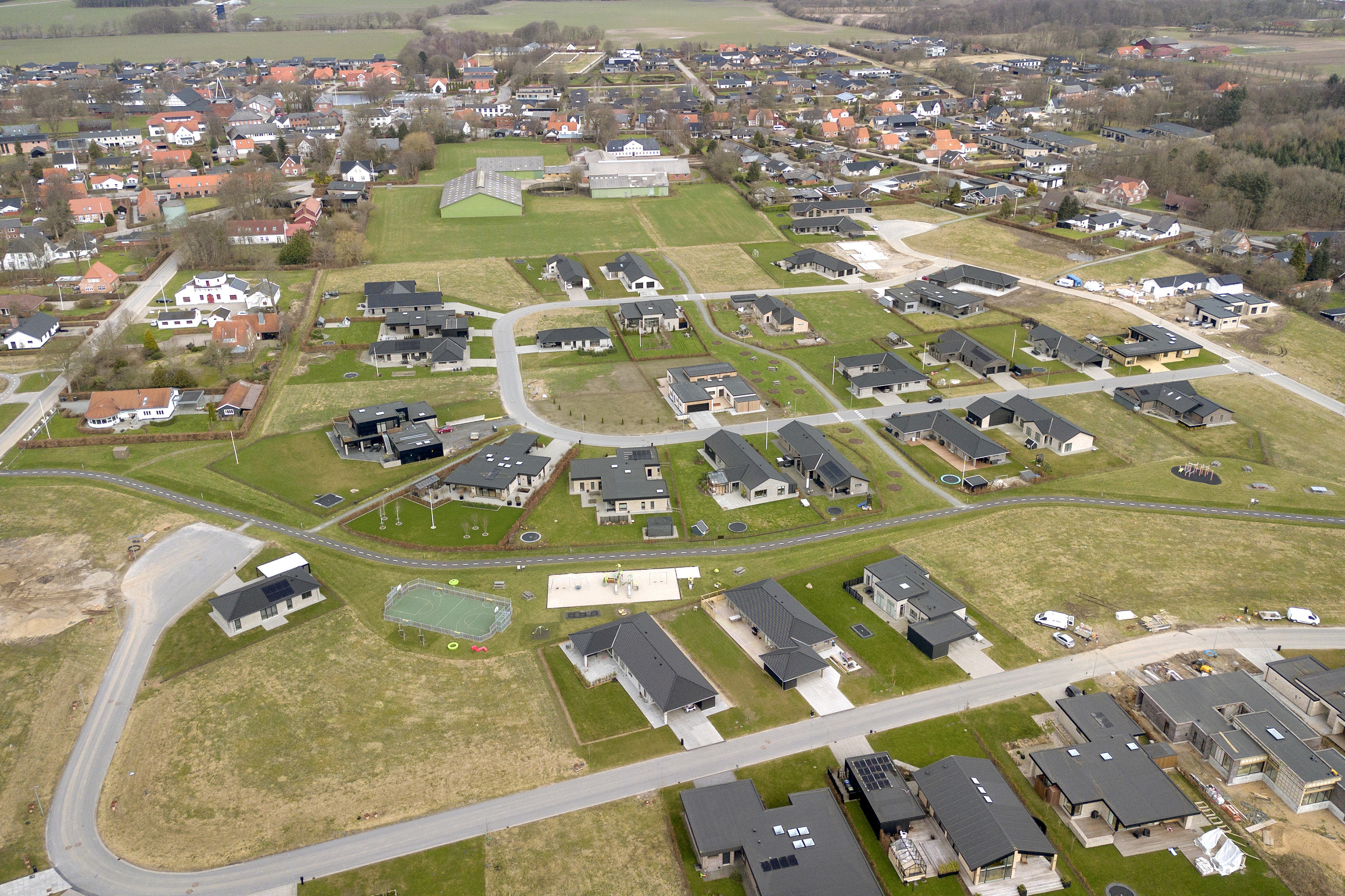 Fremhævet område billede i fuldskærmstilstand. Billede af Poul la Cours Vej 48, Askov, 6600 Vejen