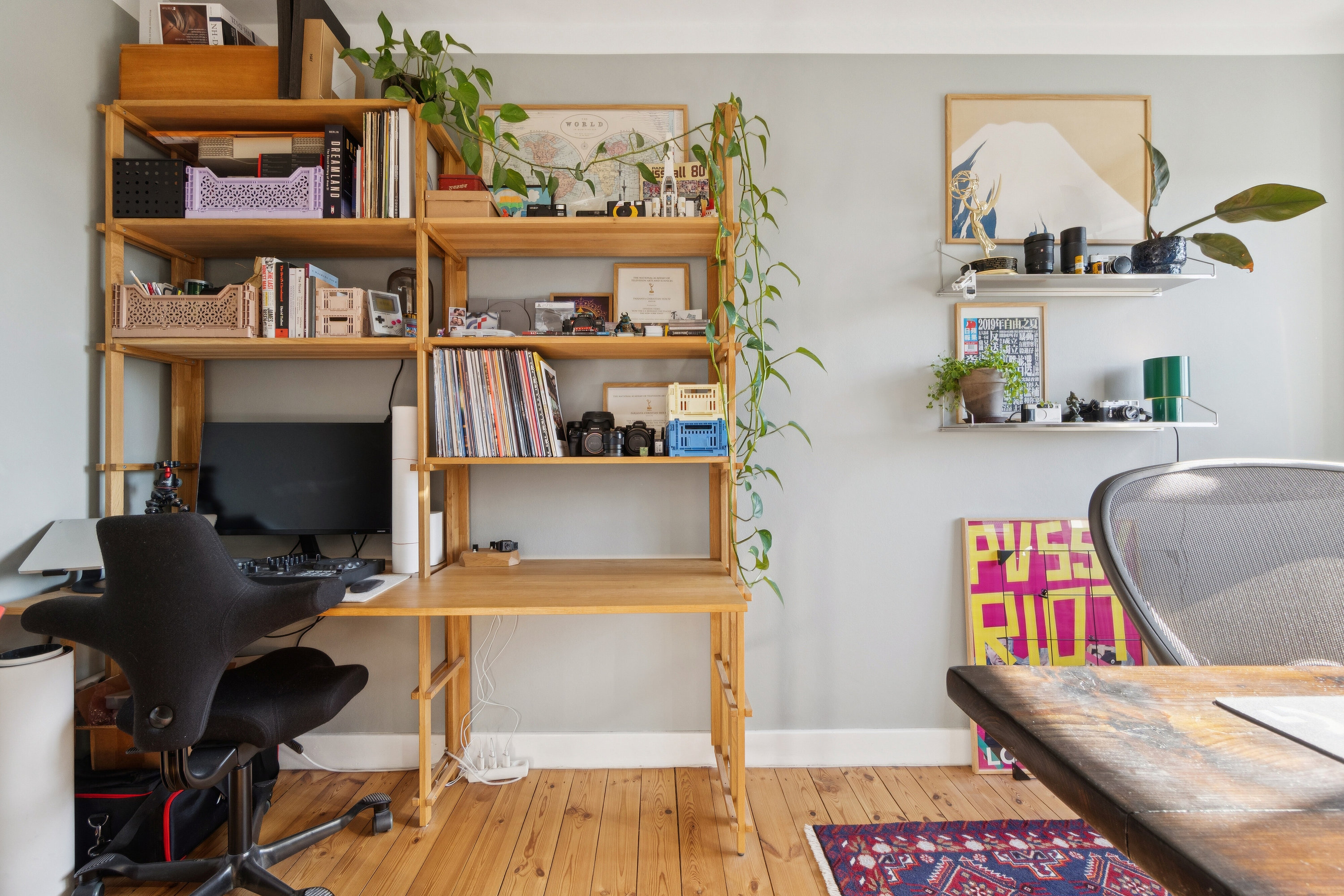 Fremhævet arbejdsværelse billede i fuldskærmstilstand. Billede af Rumæniensgade 12, 4. th., 2300 København S