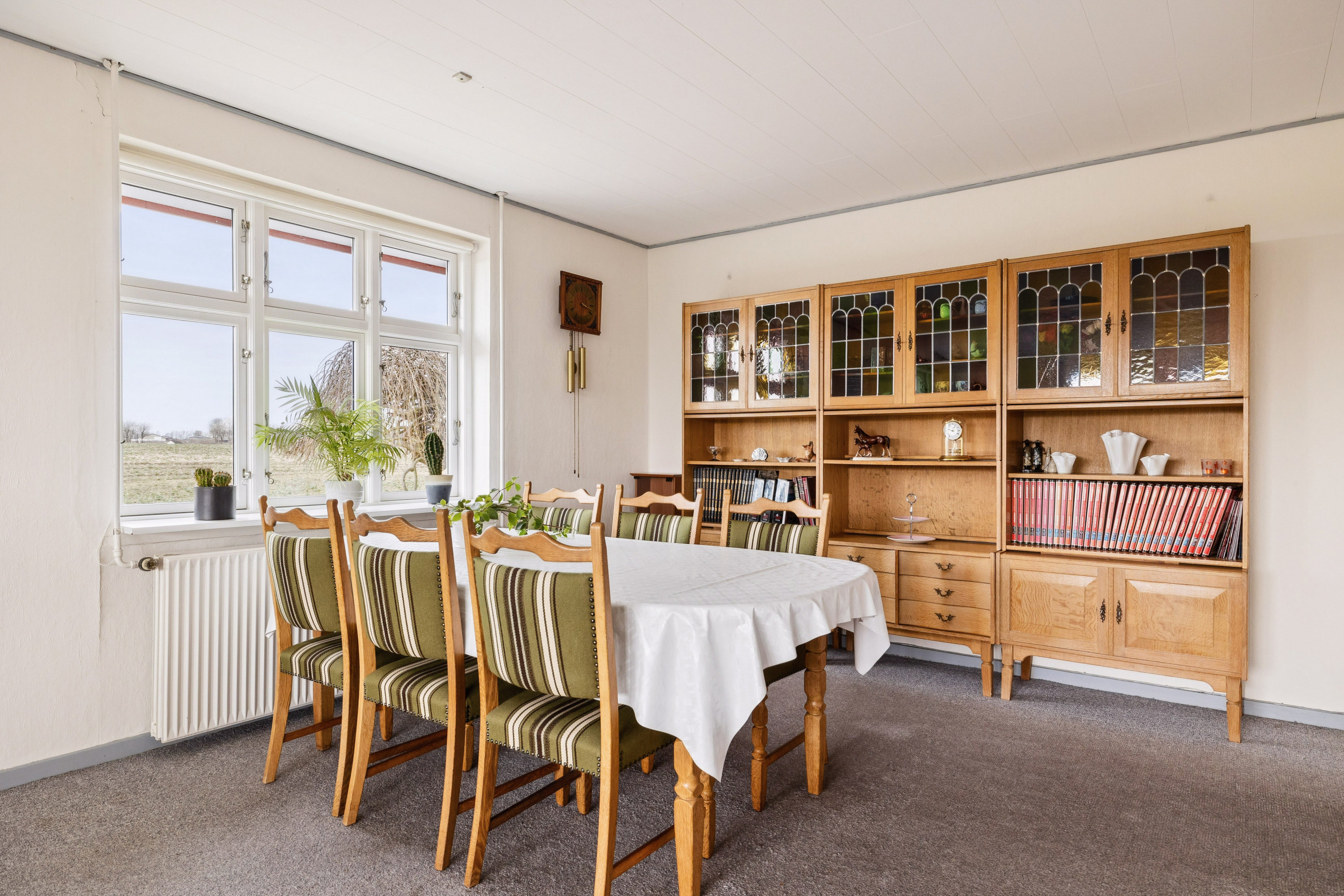 Fremhævet stue billede i fuldskærmstilstand. Billede af Runevej 6, Ll Rørbæk, 9500 Hobro