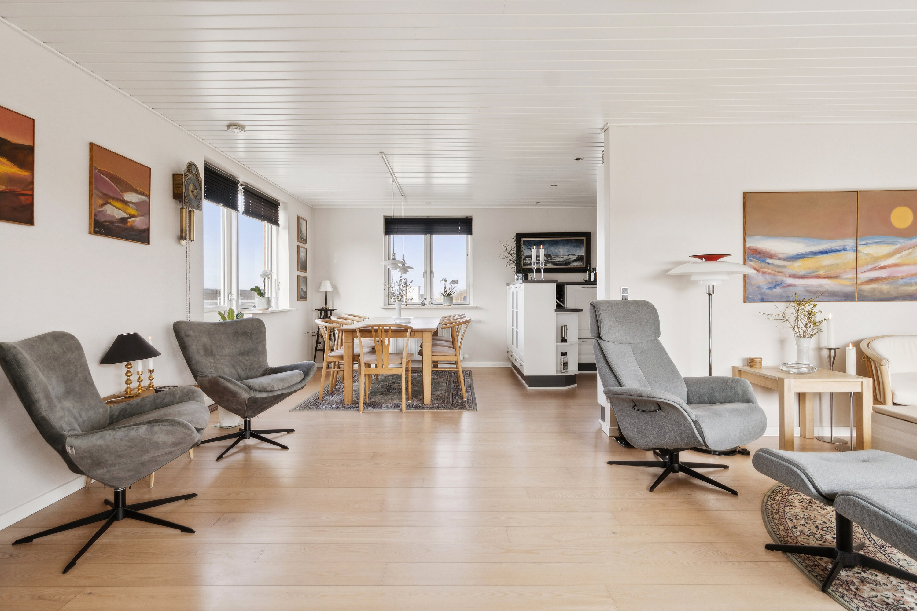 Fremhævet stue billede i fuldskærmstilstand. Billede af Sønder Alle 36, 7760 Hurup Thy