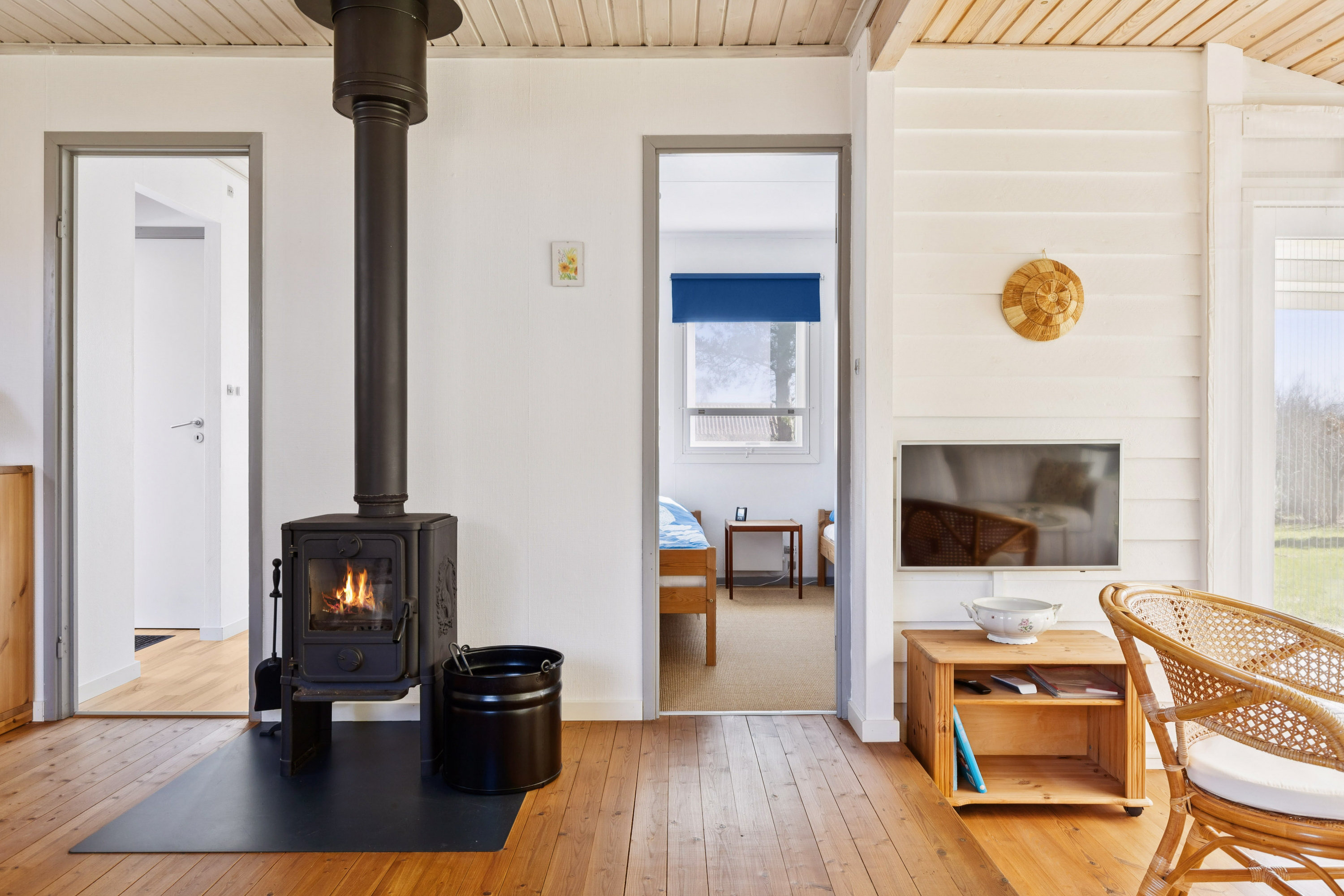 Fremhævet spisestue billede i fuldskærmstilstand. Billede af Kaptajnsvej 9, Havnsø, 4591 Føllenslev