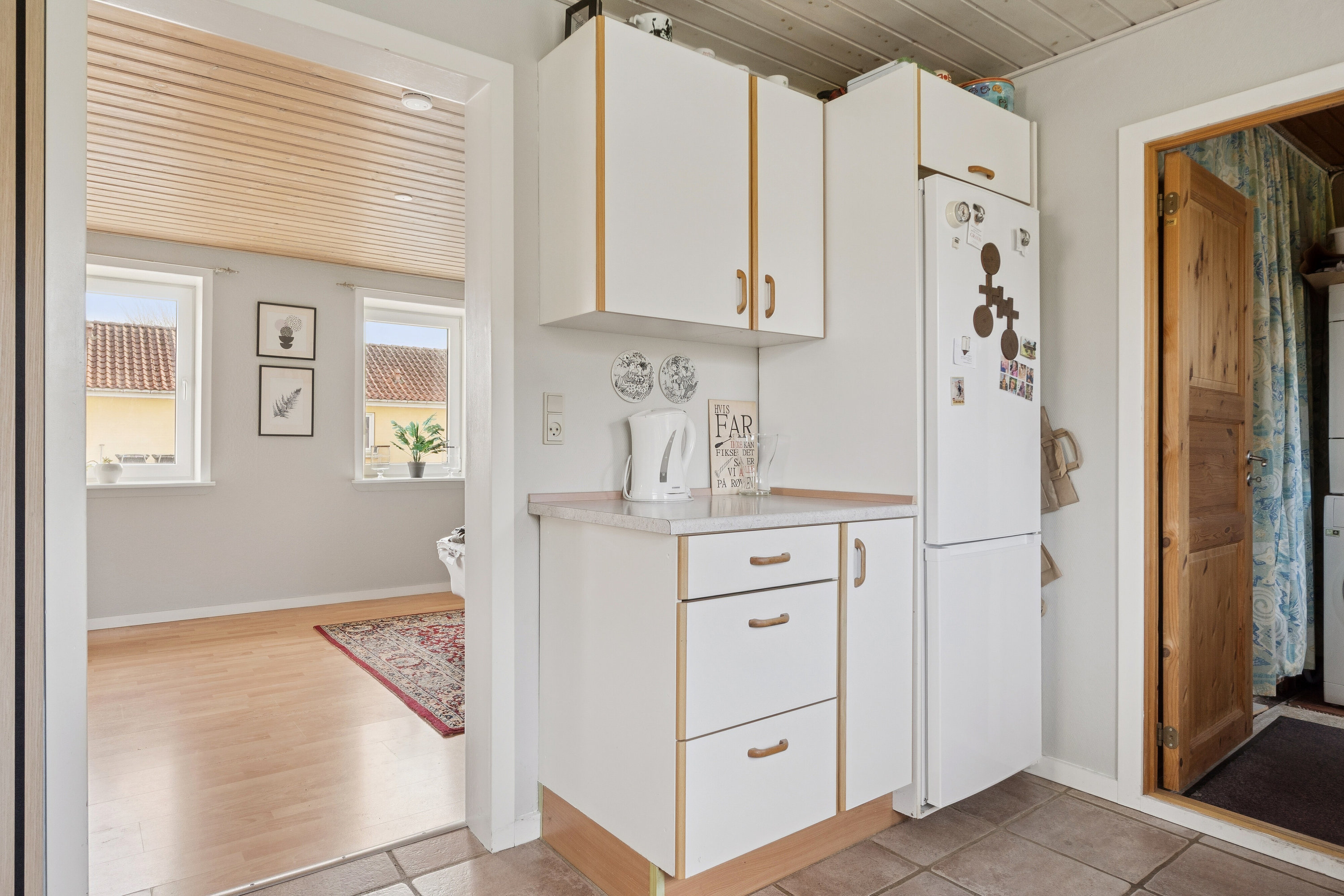 Fremhævet køkken billede i fuldskærmstilstand. Billede af Løkkensvej 756, Sdr Rubjerg, 9480 Løkken