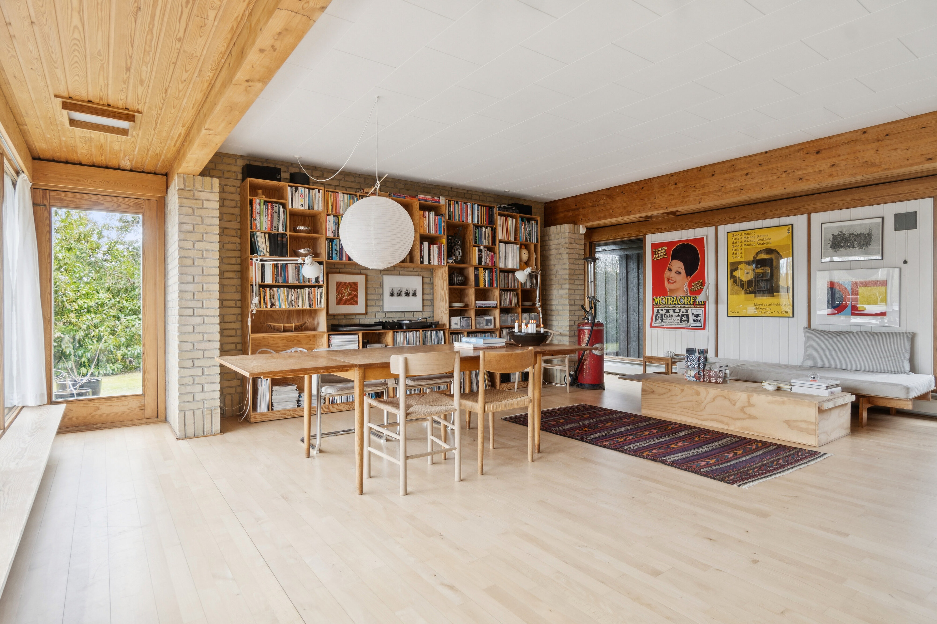 Fremhævet stue billede i fuldskærmstilstand. Billede af Reinettevej 3, 8270 Højbjerg