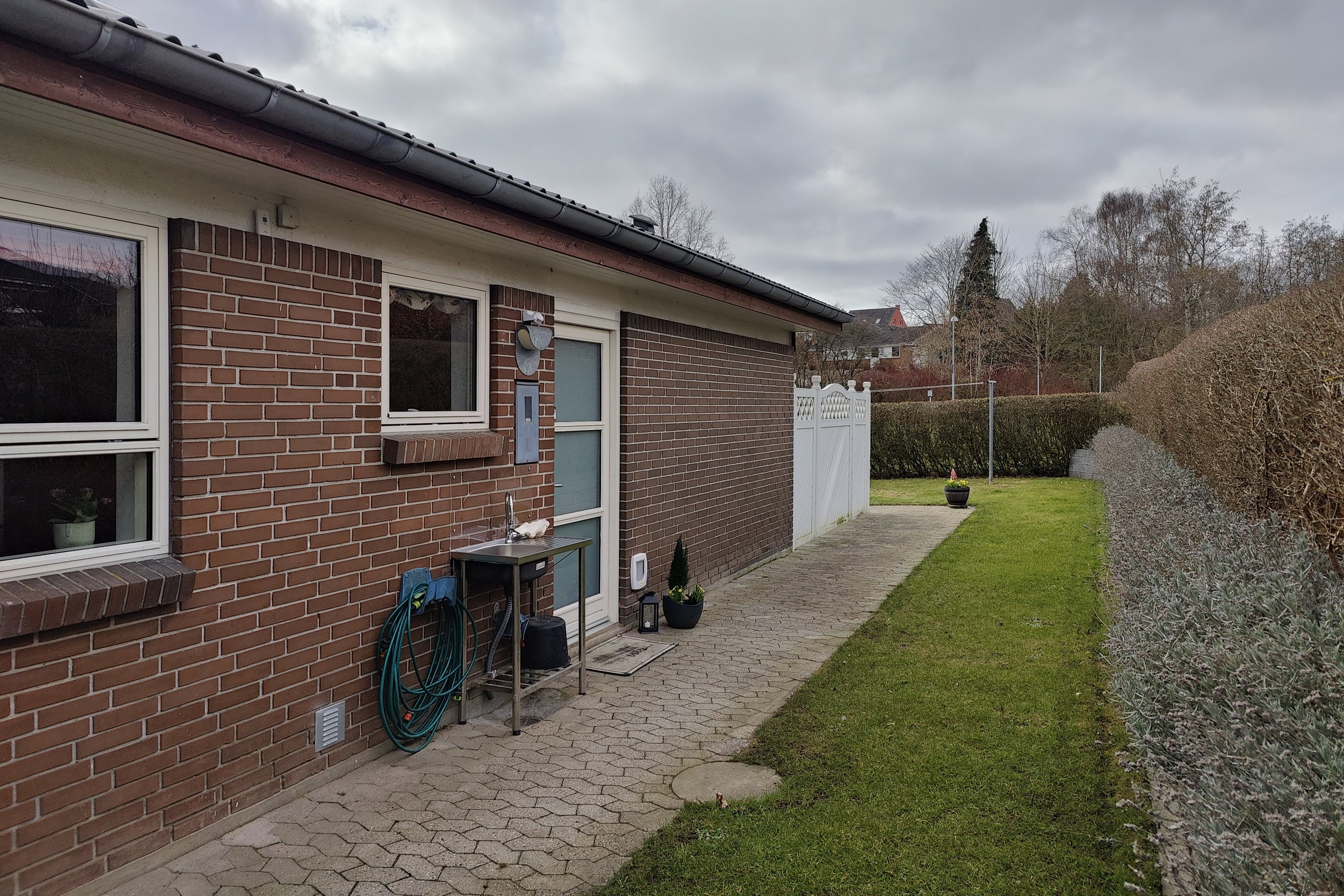 Fremhævet  billede i fuldskærmstilstand. Billede af Solbakken 5, Ugelbølle, 8410 Rønde