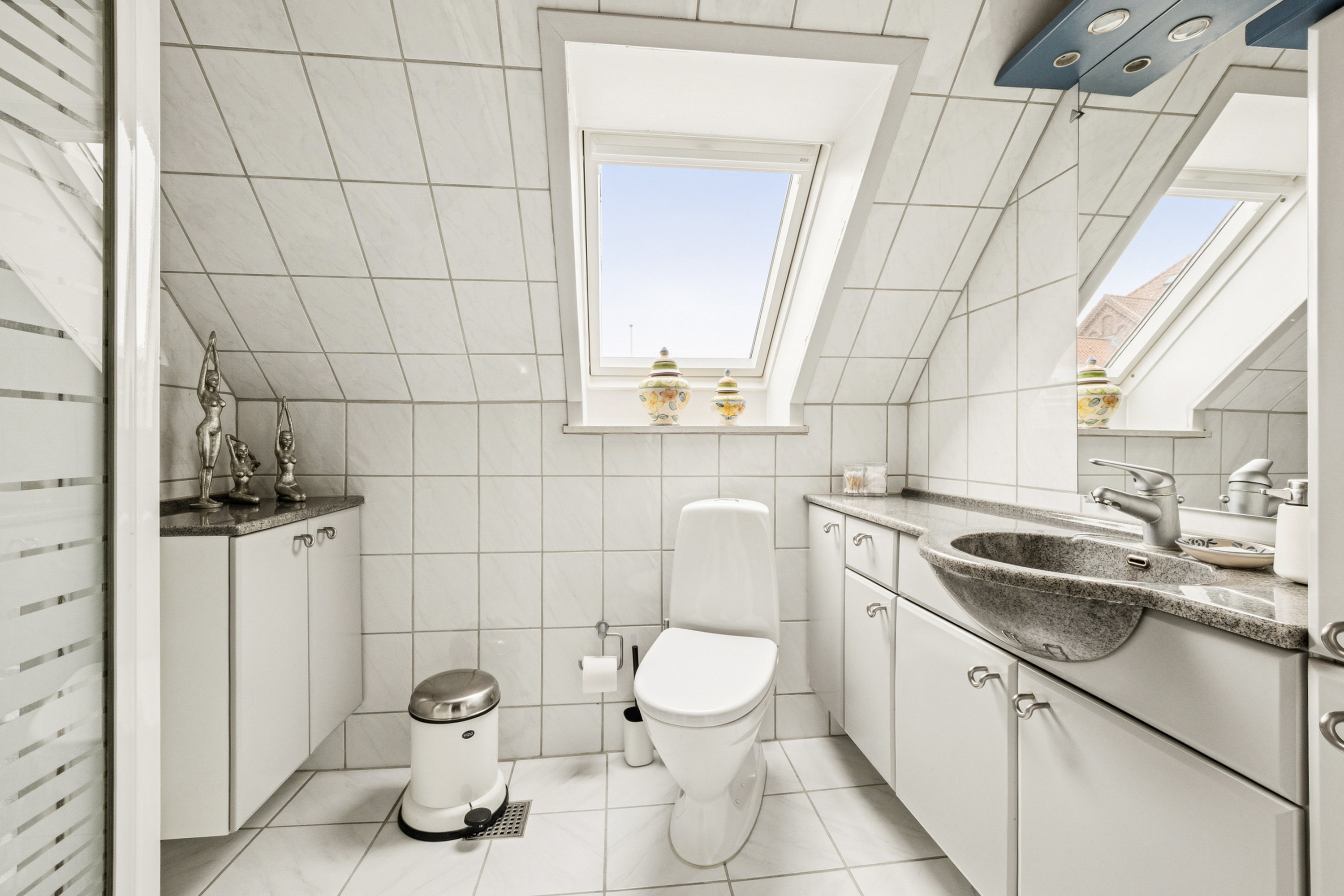 Fremhævet badeværelse billede i fuldskærmstilstand. Billede af Odgaardsvej 15C - 15D, 7800 Skive