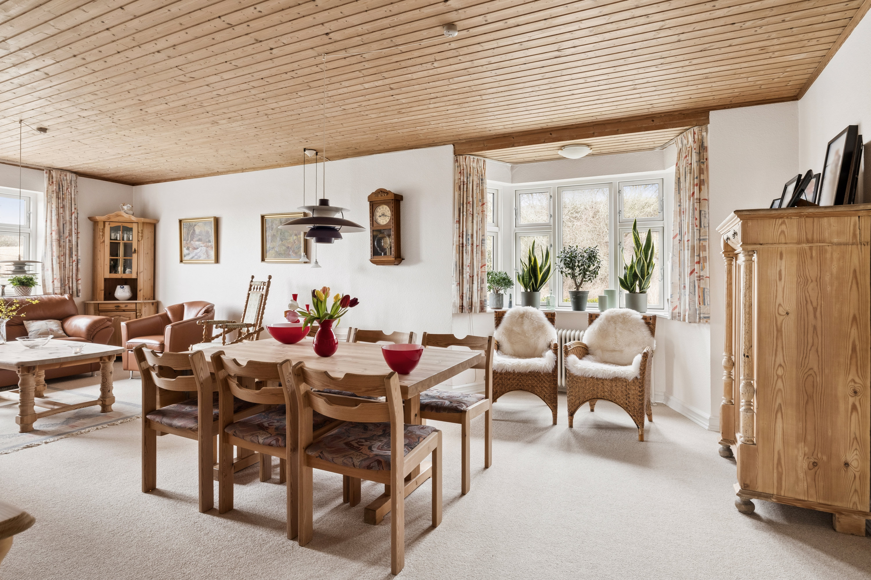 Fremhævet stue billede i fuldskærmstilstand. Billede af Kanalvej 71, Ginnerup, 8500 Grenaa