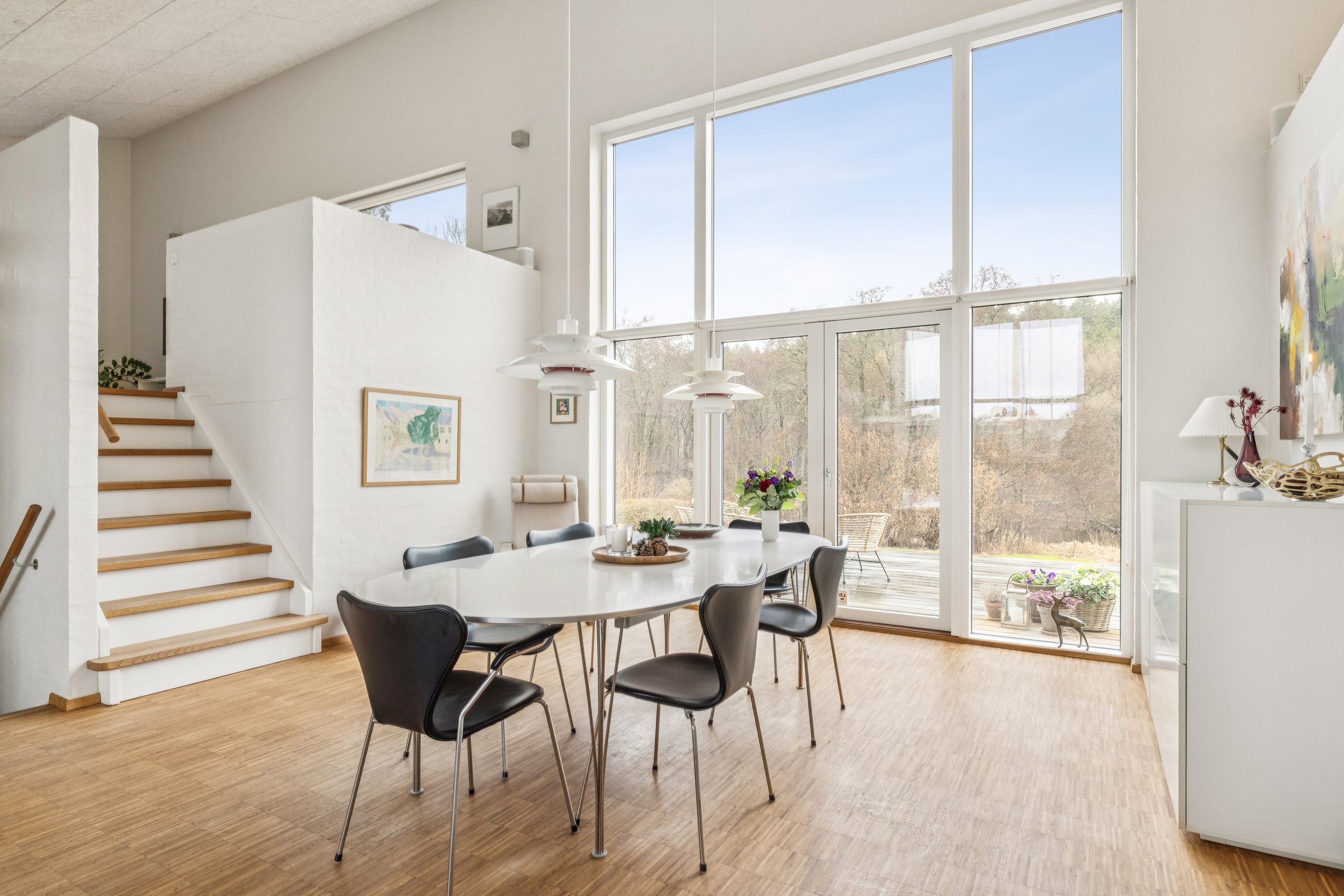 Fremhævet stue billede i fuldskærmstilstand. Billede af Vinkelvej 75, Bruunshåb, 8800 Viborg