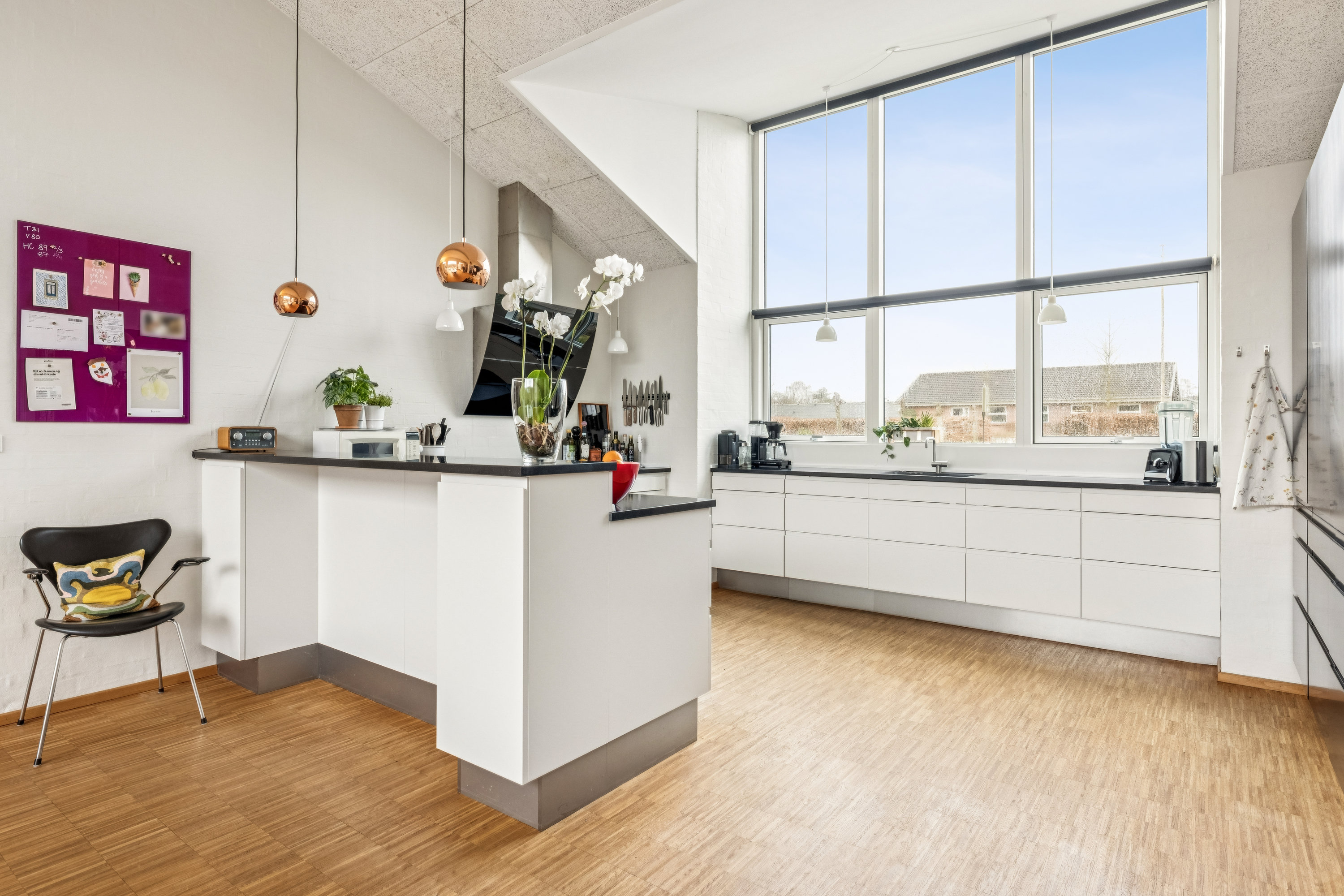 Fremhævet køkken billede i fuldskærmstilstand. Billede af Vinkelvej 75, Bruunshåb, 8800 Viborg