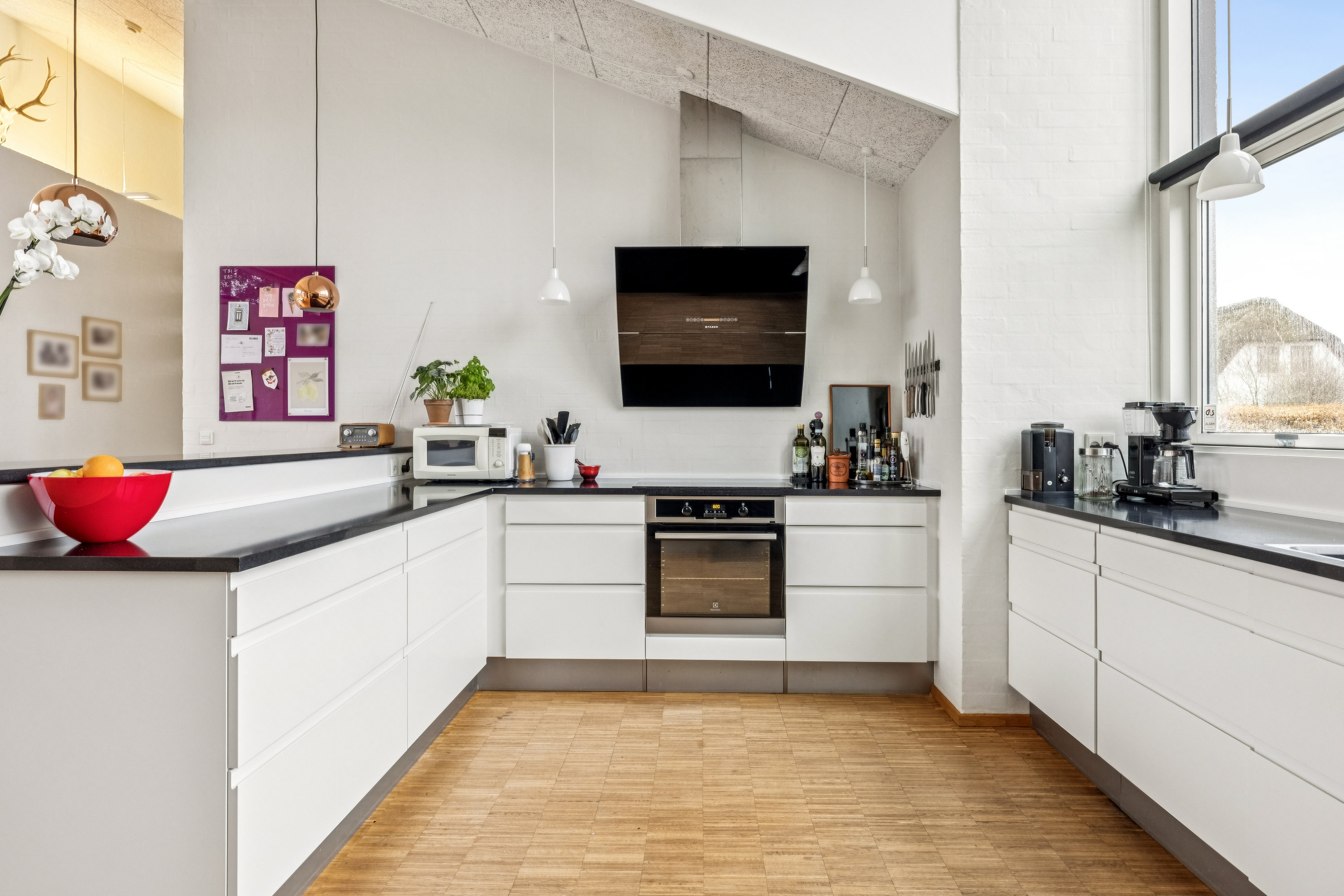 Fremhævet køkken billede i fuldskærmstilstand. Billede af Vinkelvej 75, Bruunshåb, 8800 Viborg