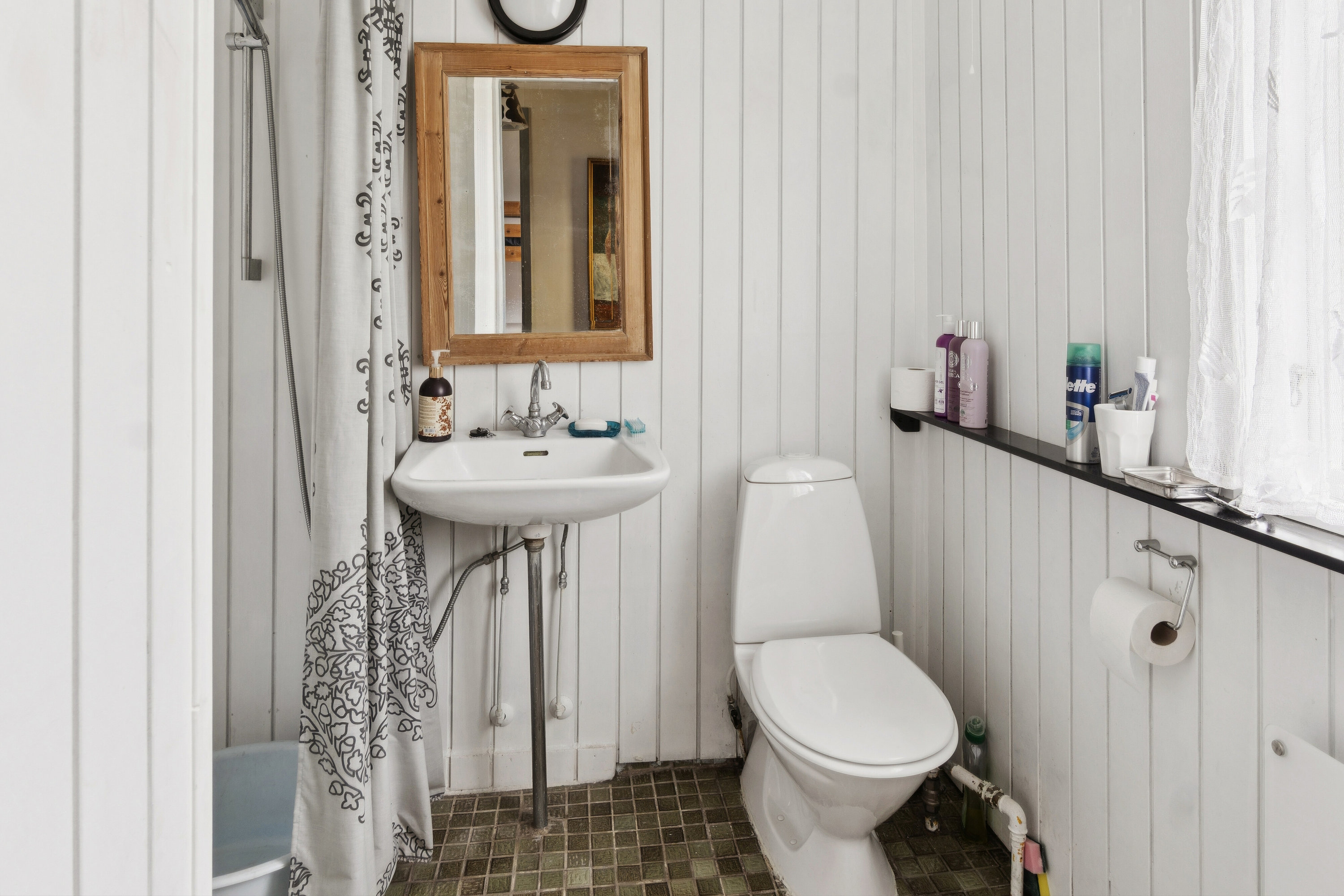 Fremhævet badeværelse billede i fuldskærmstilstand. Billede af Ternevej 12, 4400 Kalundborg