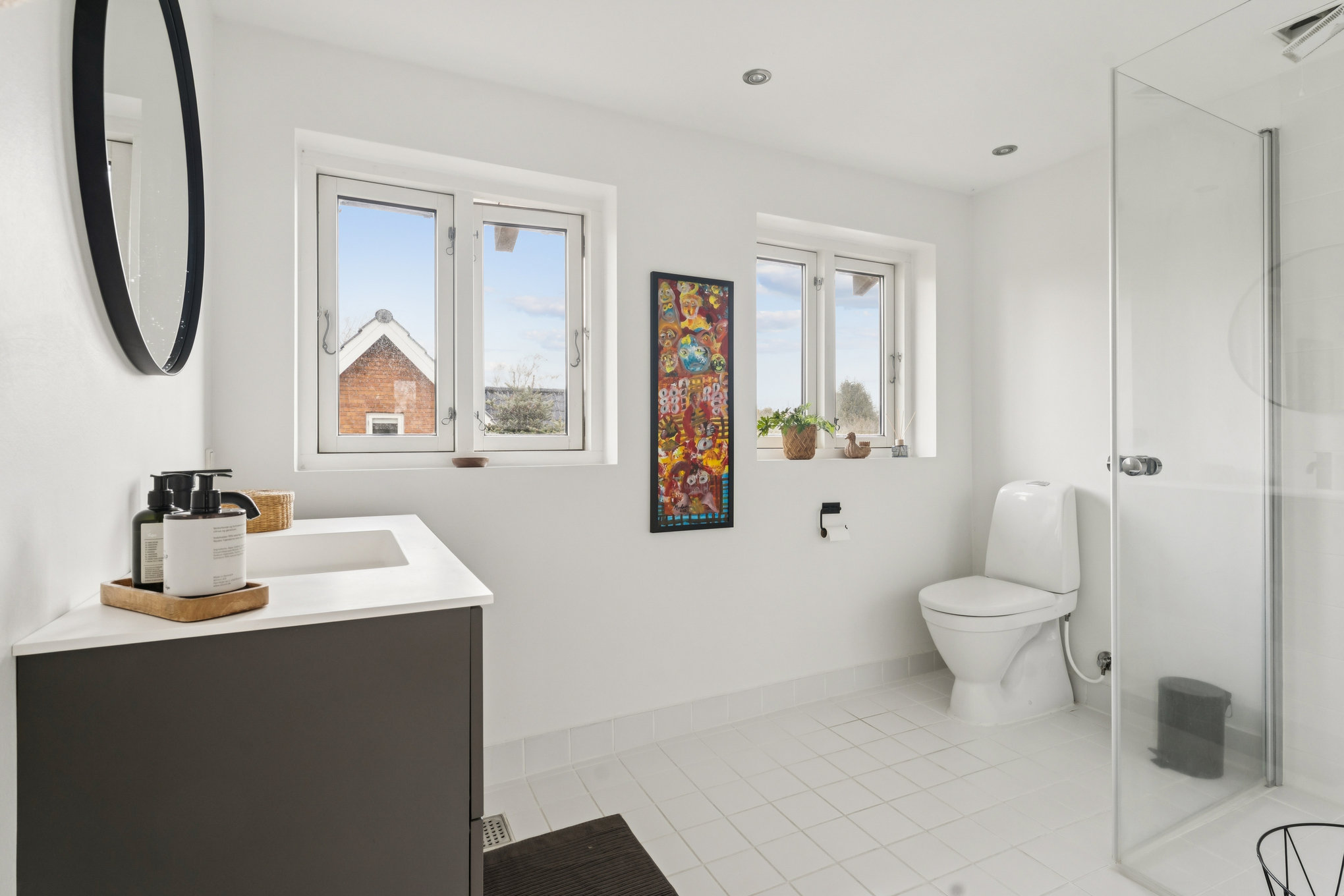 Fremhævet badeværelse billede i fuldskærmstilstand. Billede af Holmsgårdsvej 22, 8960 Randers SØ