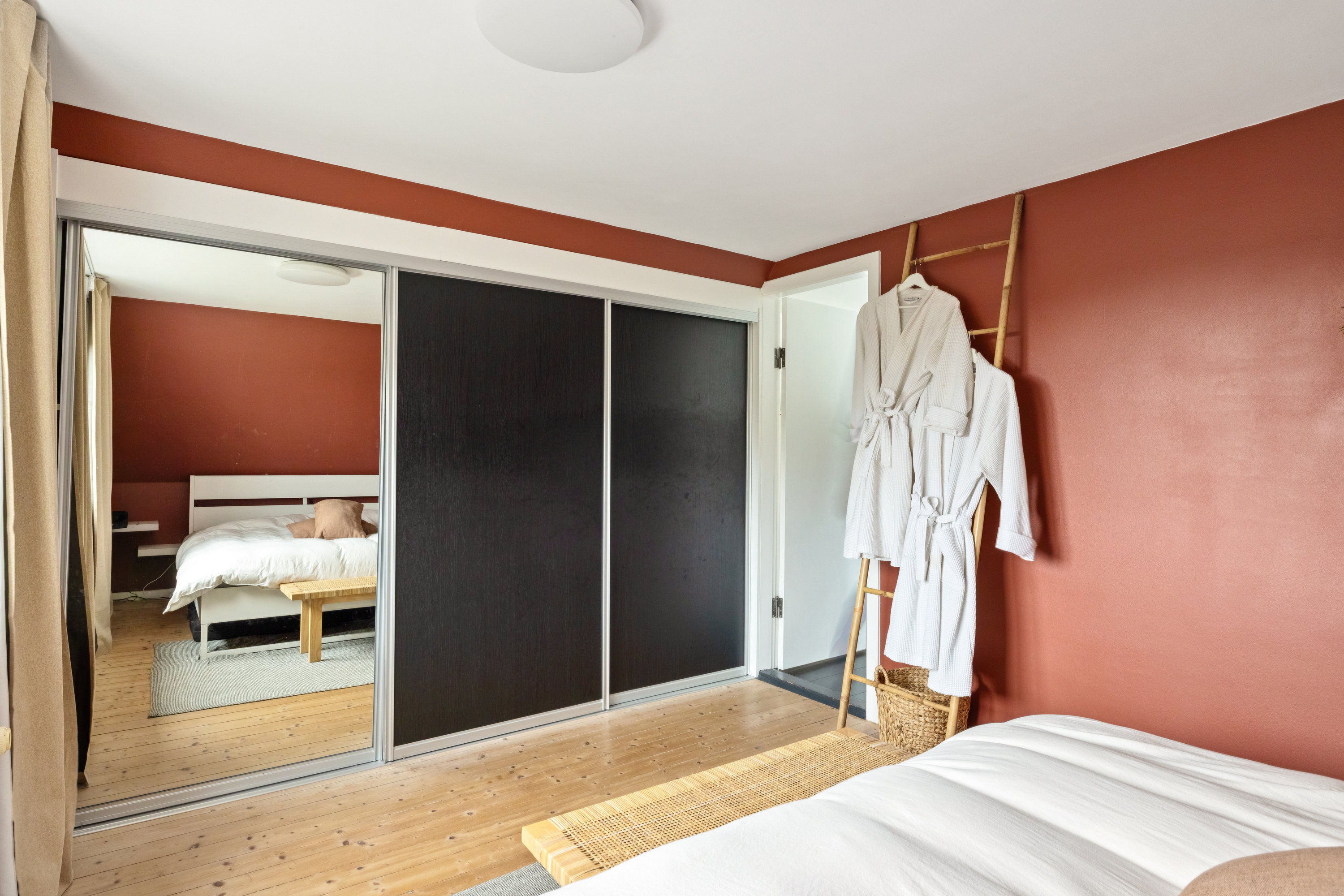 Fremhævet værelse billede i fuldskærmstilstand. Billede af Hovedgaden 83, 8831 Løgstrup