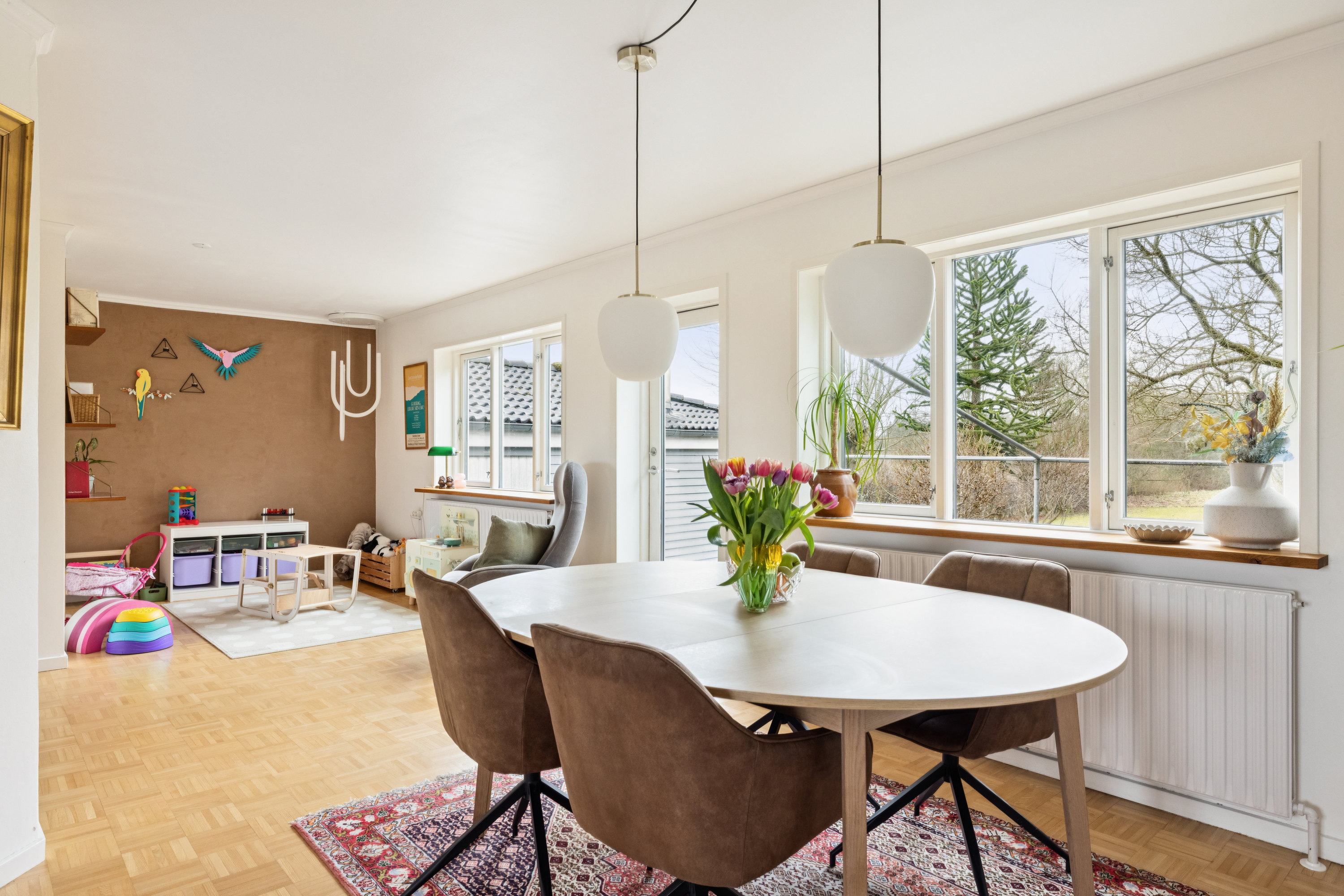 Fremhævet stue billede i fuldskærmstilstand. Billede af Hovedgaden 83, 8831 Løgstrup