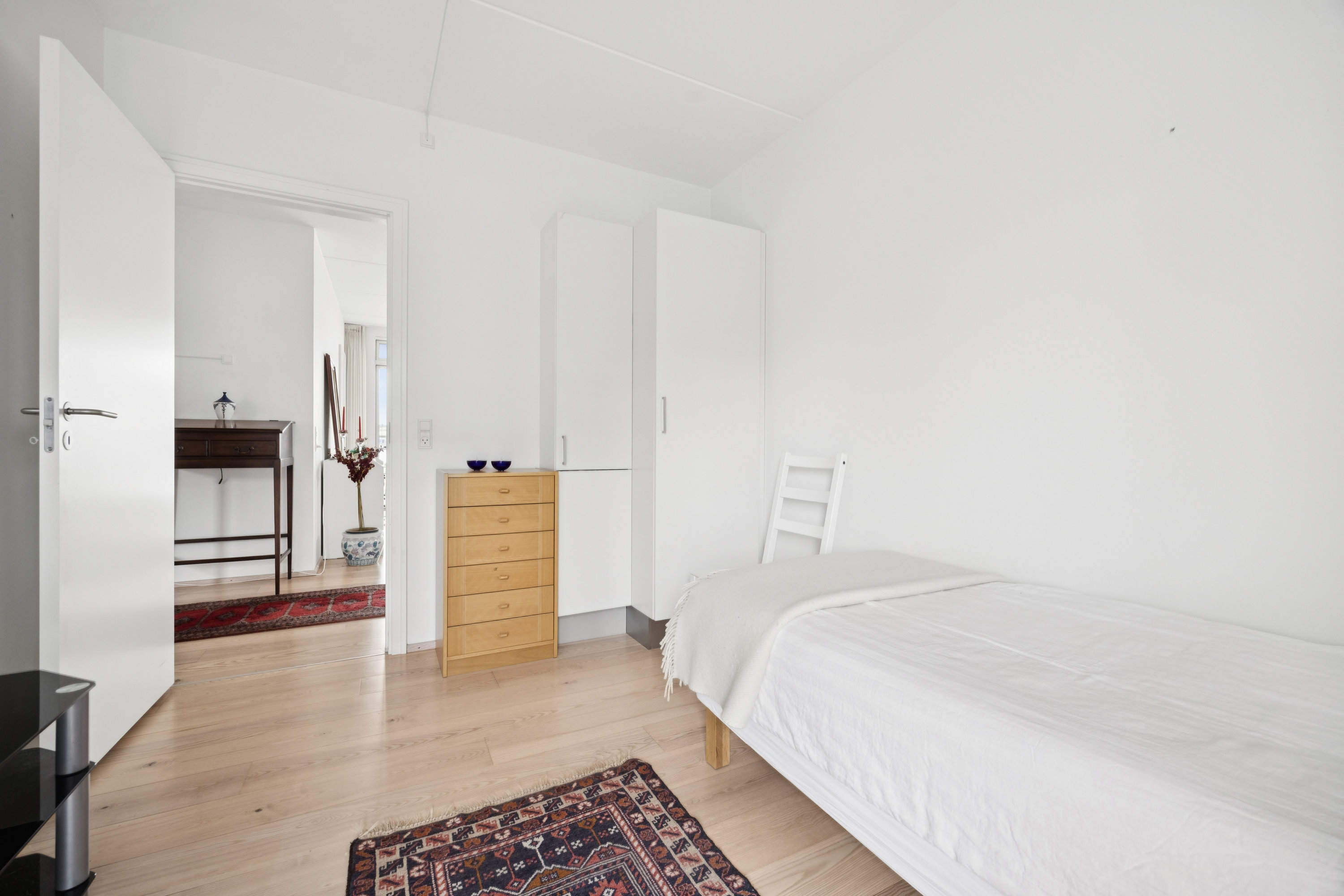 Fremhævet værelse billede i fuldskærmstilstand. Billede af Carl Klitgaards Vej 21, 1. th., 9400 Nørresundby