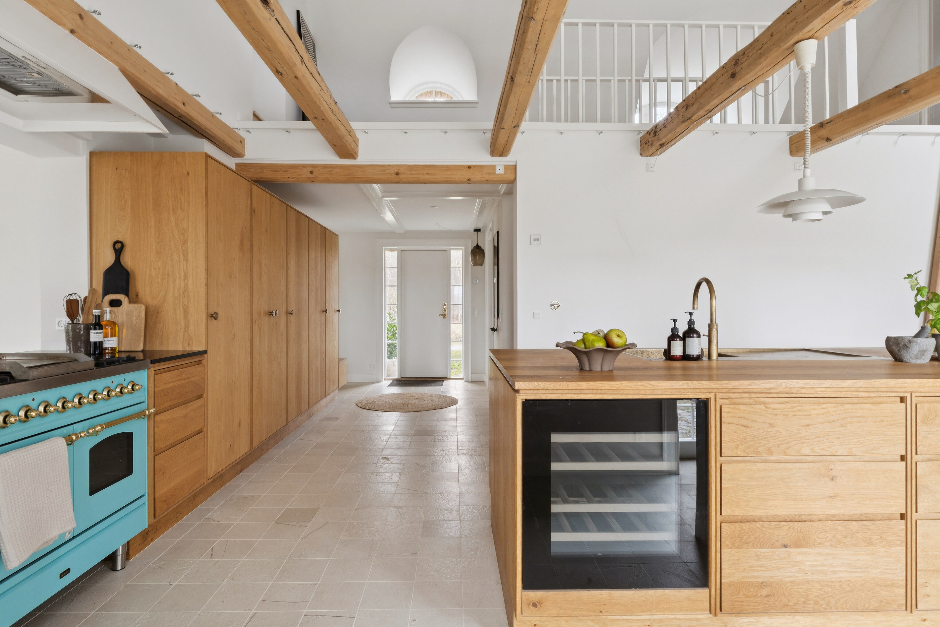 Fremhævet køkken billede i fuldskærmstilstand. Billede af Højbjerggårdsvej 63, Øverød, 2840 Holte