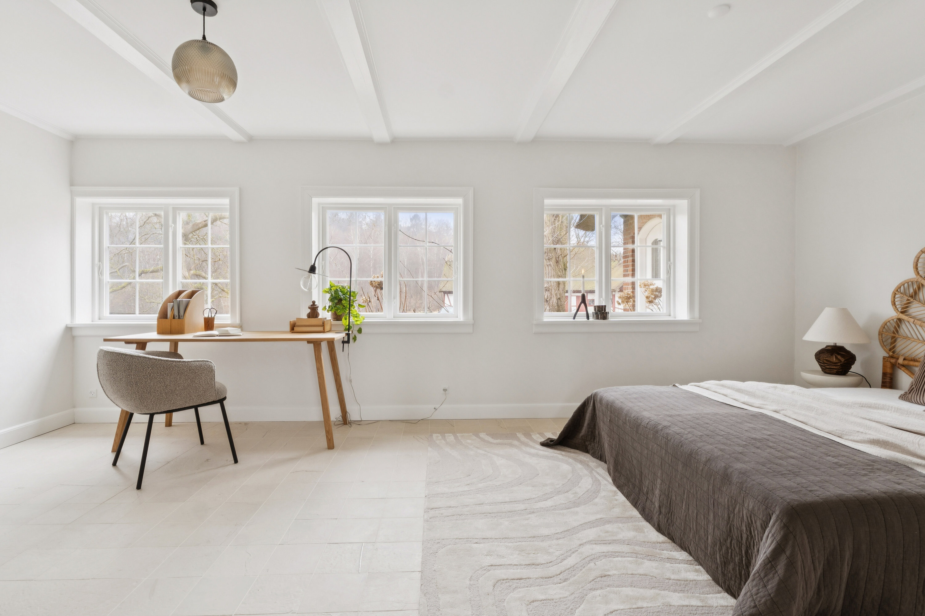 Fremhævet soveværelse billede i fuldskærmstilstand. Billede af Højbjerggårdsvej 63, Øverød, 2840 Holte