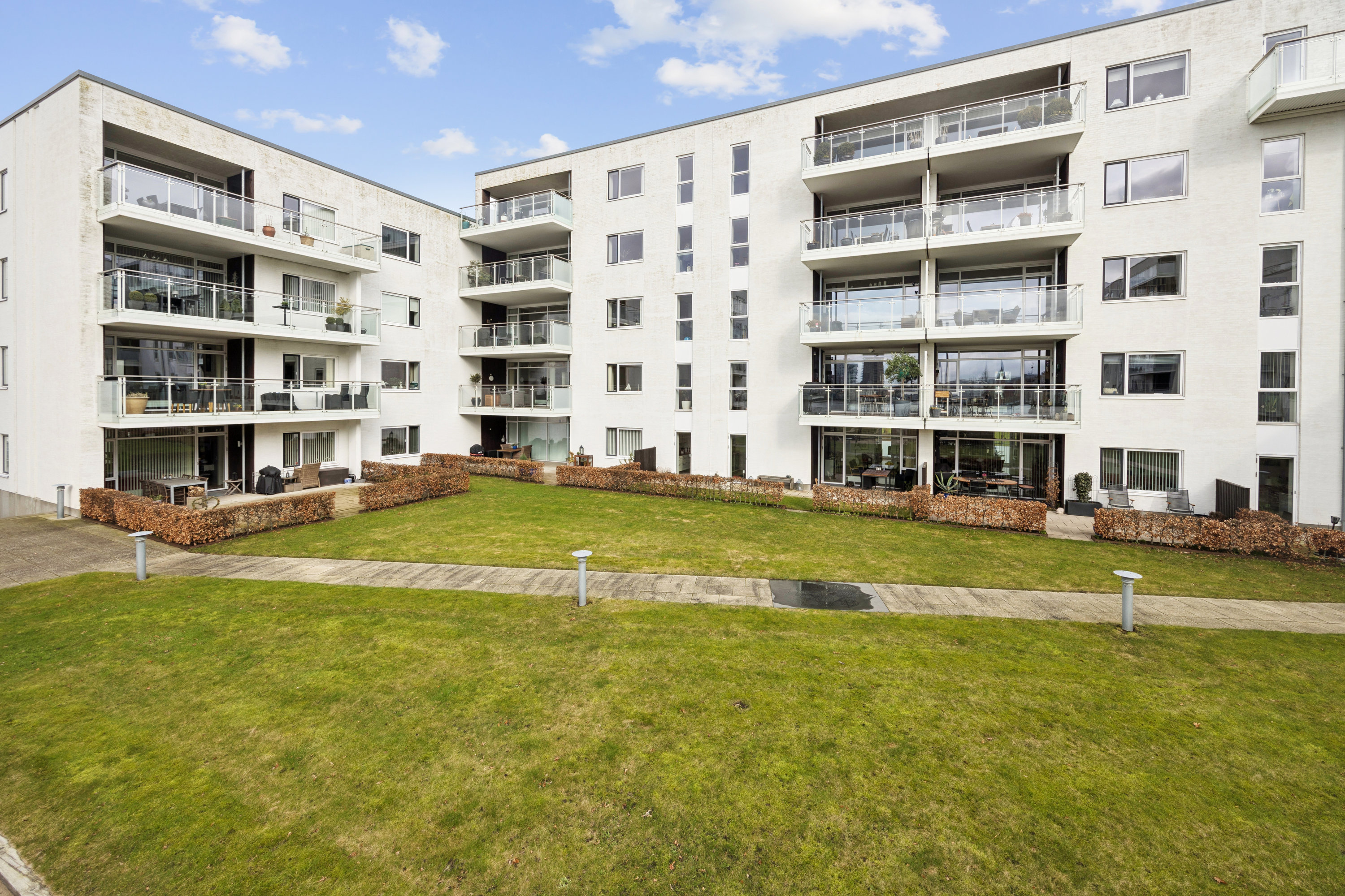 Fremhævet andet billede i fuldskærmstilstand. Billede af Carl Klitgaards Vej 21, 1. th., 9400 Nørresundby