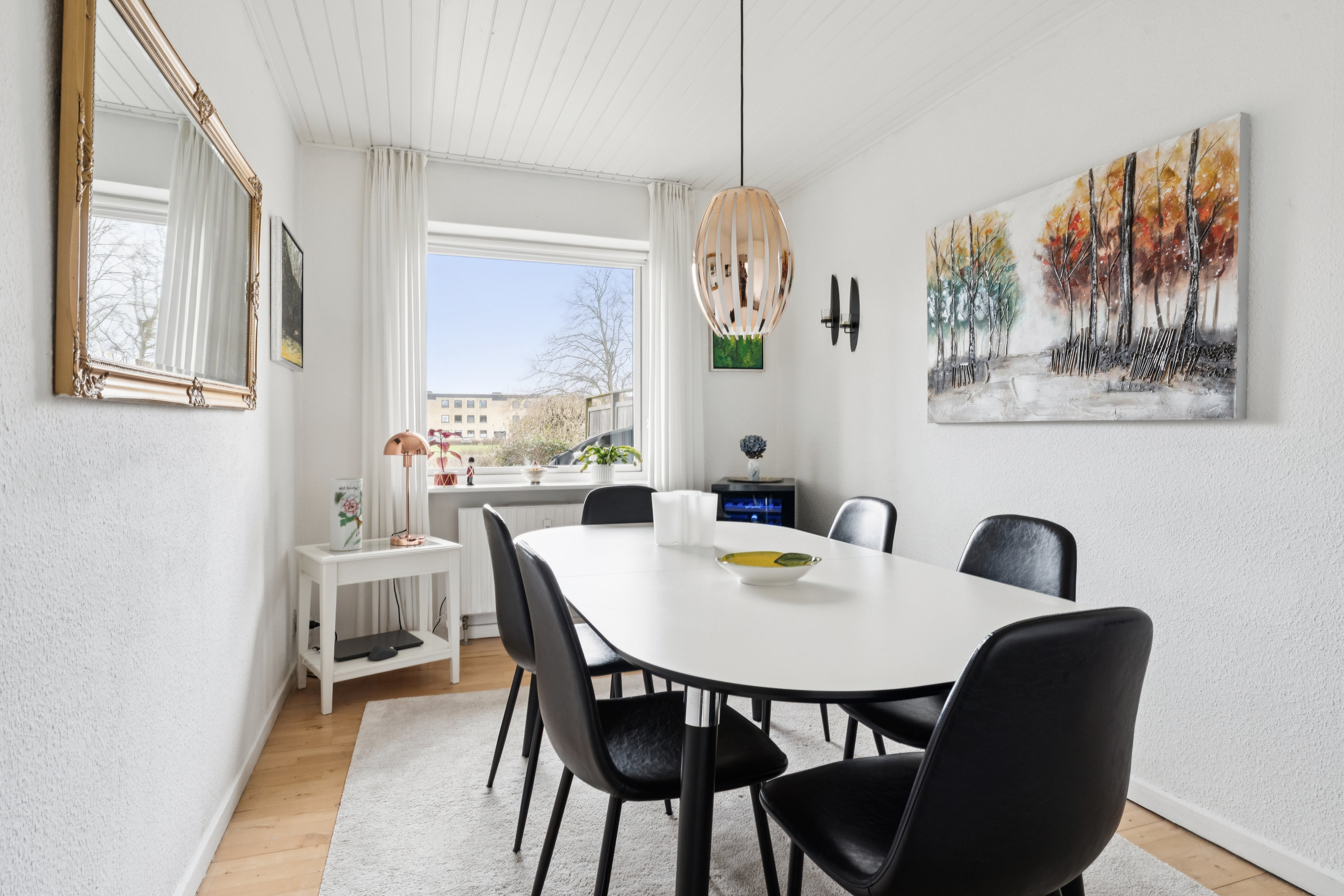 Fremhævet stue billede i fuldskærmstilstand. Billede af Rosengården 22, st.. th., 9200 Aalborg SV