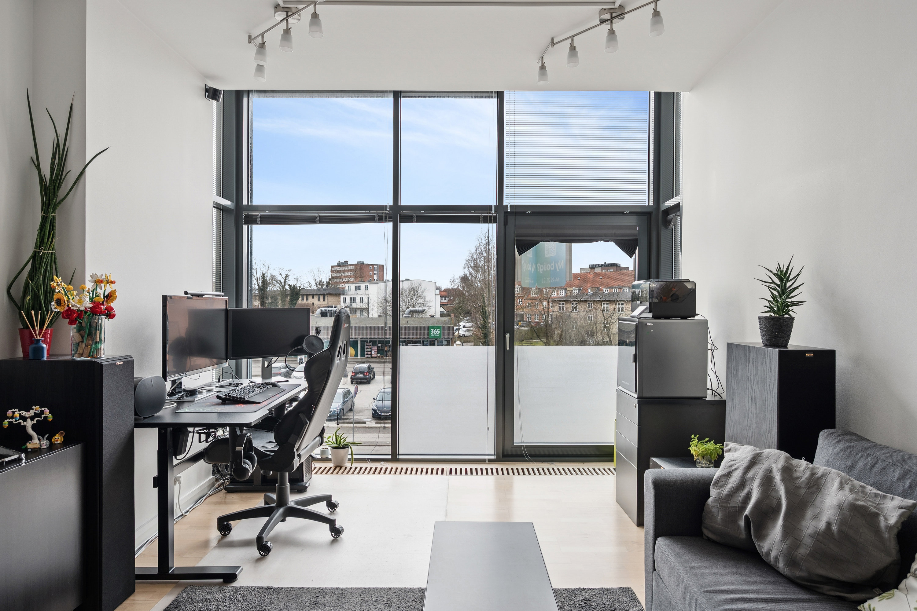 Fremhævet stue billede i fuldskærmstilstand. Billede af Bagsværd Hovedgade 132, 1. 6., 2880 Bagsværd