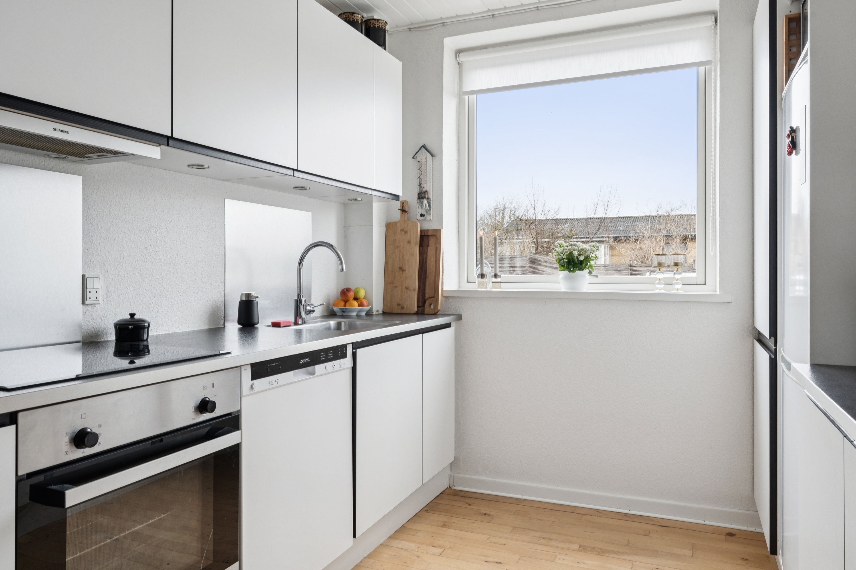 Fremhævet køkken billede i fuldskærmstilstand. Billede af Rosengården 22, st.. th., 9200 Aalborg SV