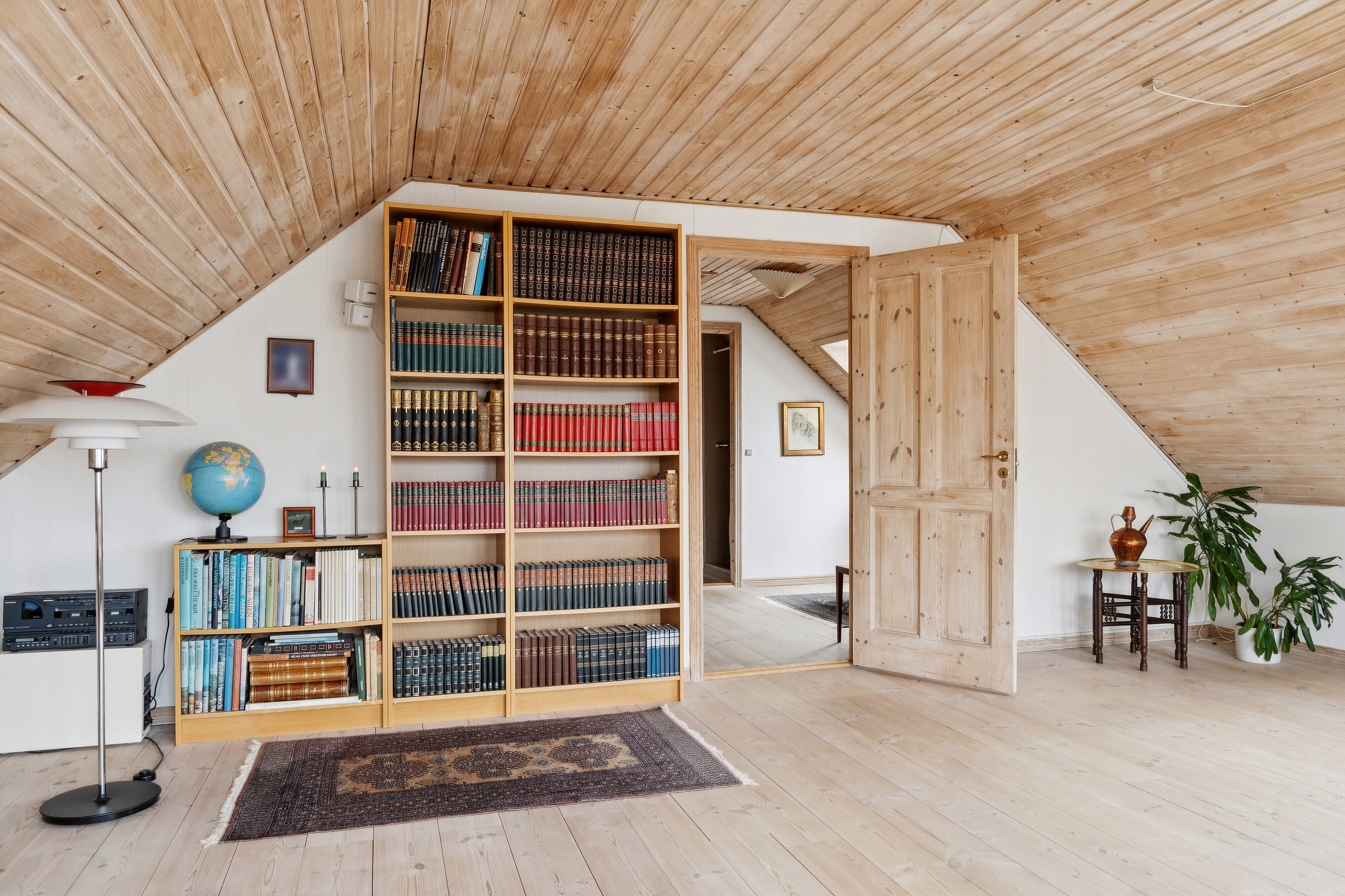 Fremhævet alrum billede i fuldskærmstilstand. Billede af Højbuen 14, 4270 Høng