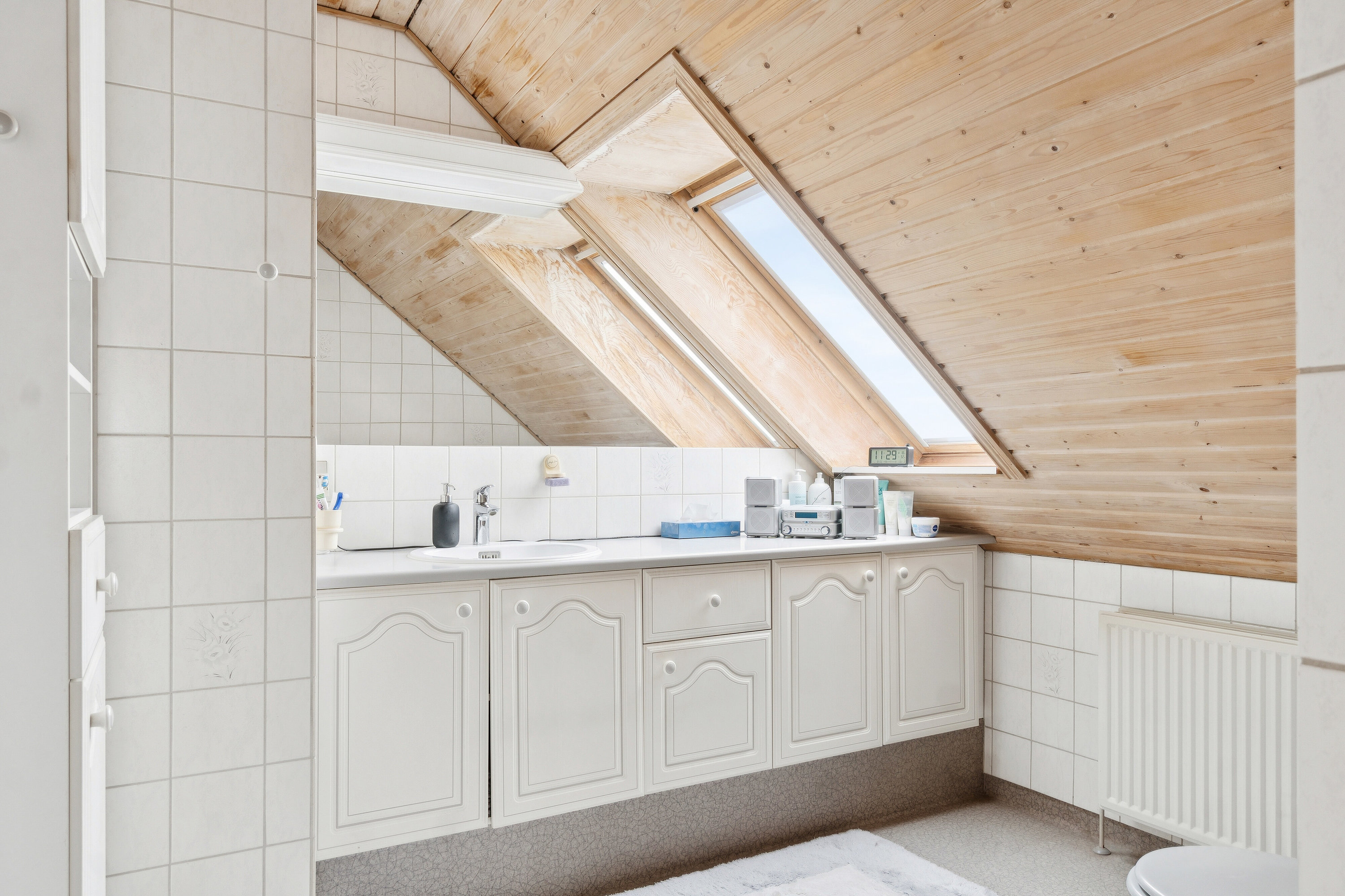 Fremhævet køkken billede i fuldskærmstilstand. Billede af Højbuen 14, 4270 Høng