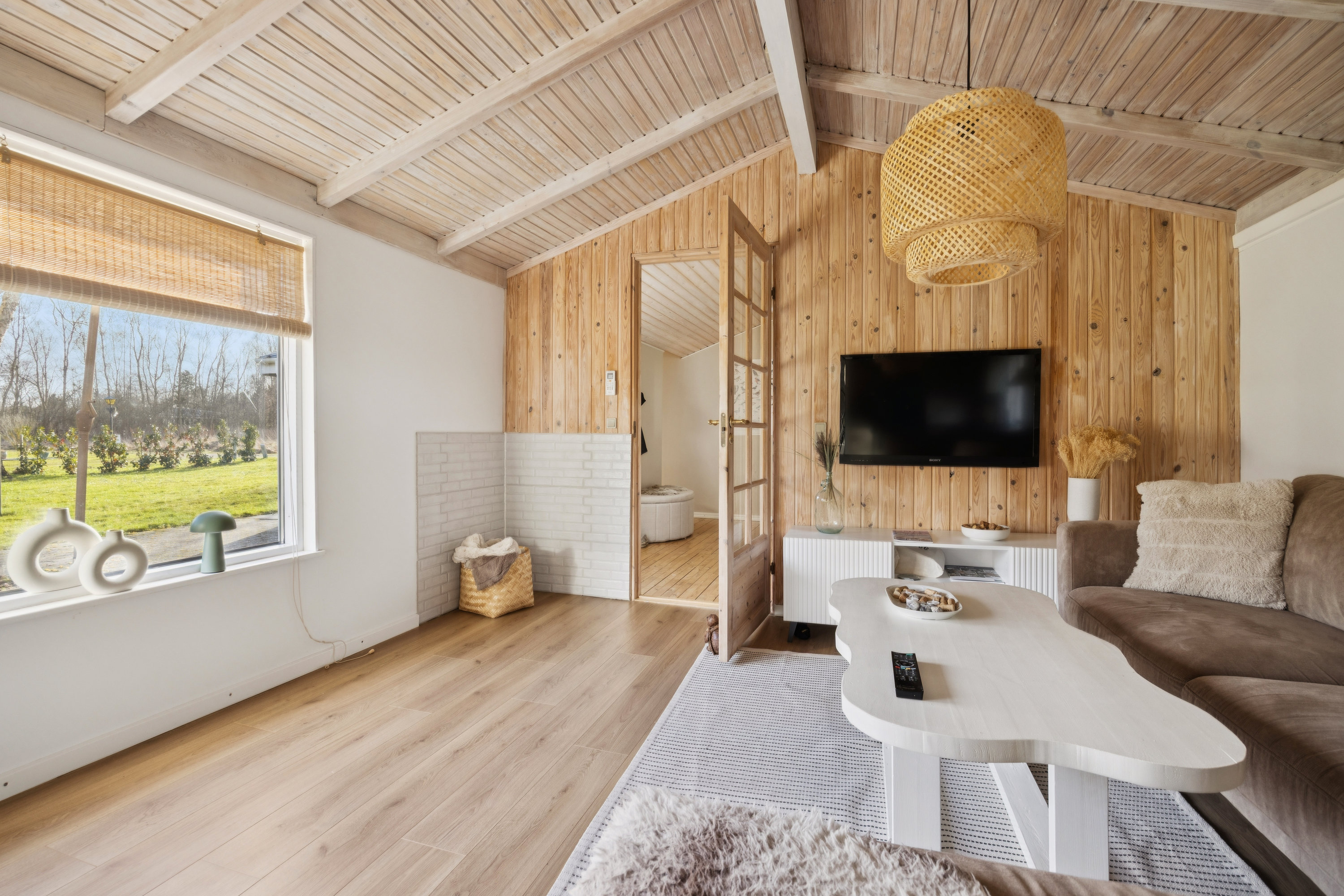 Fremhævet stue billede i fuldskærmstilstand. Billede af Hou Vest 3, Hou, 9370 Hals