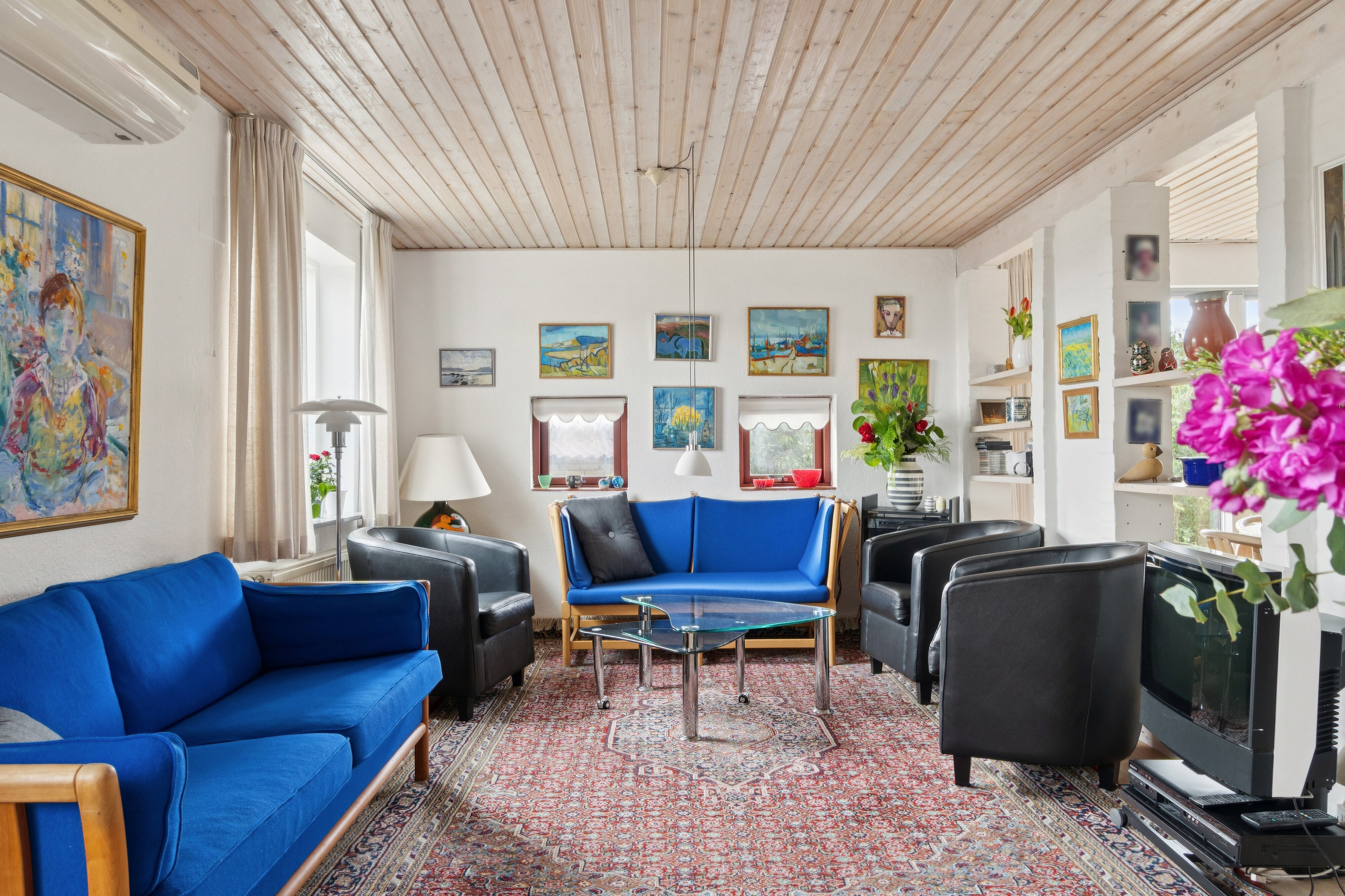 Fremhævet stue billede i fuldskærmstilstand. Billede af Nørrevangen 11, 4550 Asnæs