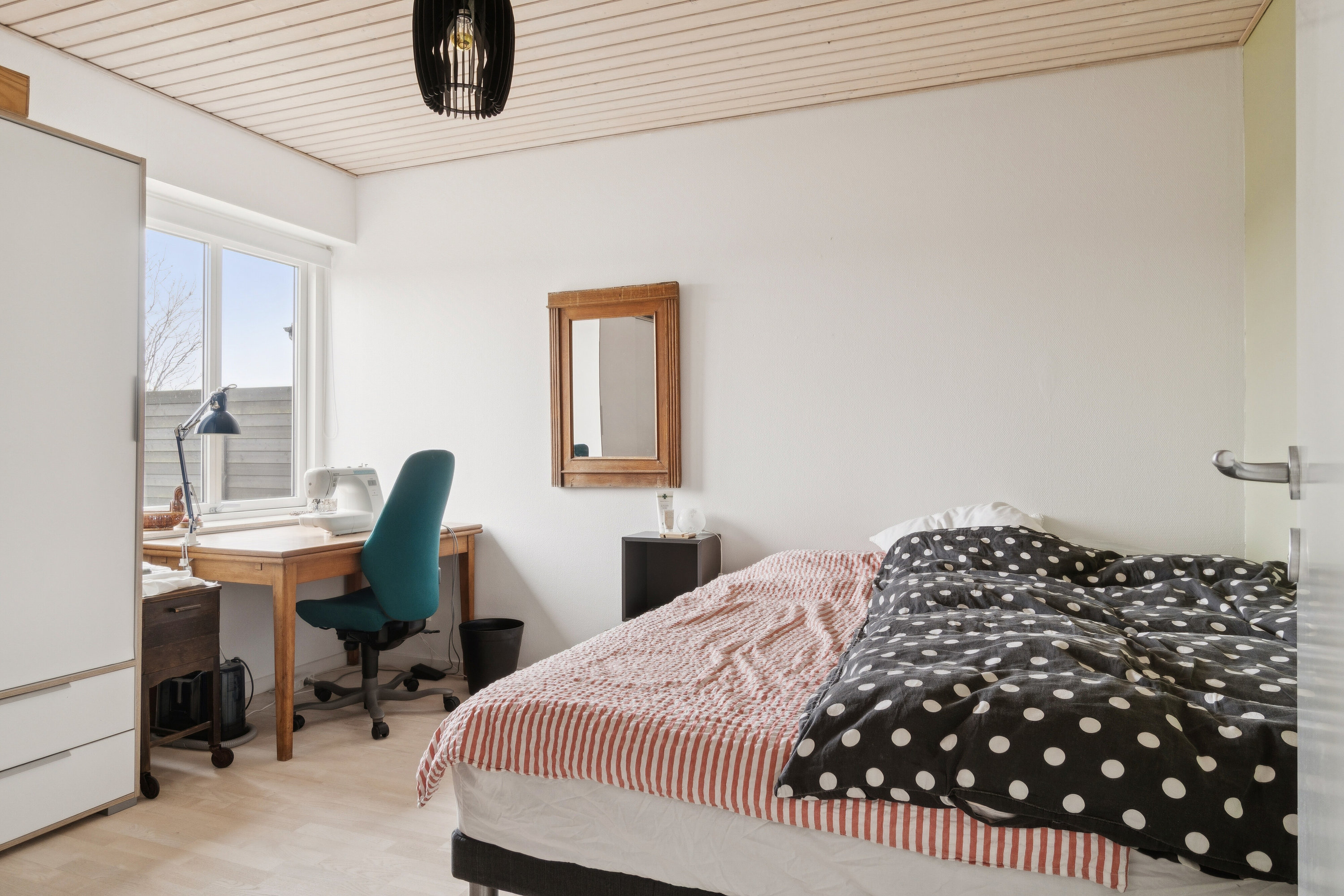 Fremhævet soveværelse billede i fuldskærmstilstand. Billede af Fjellebrovej 6, Rønnebæk, 4700 Næstved