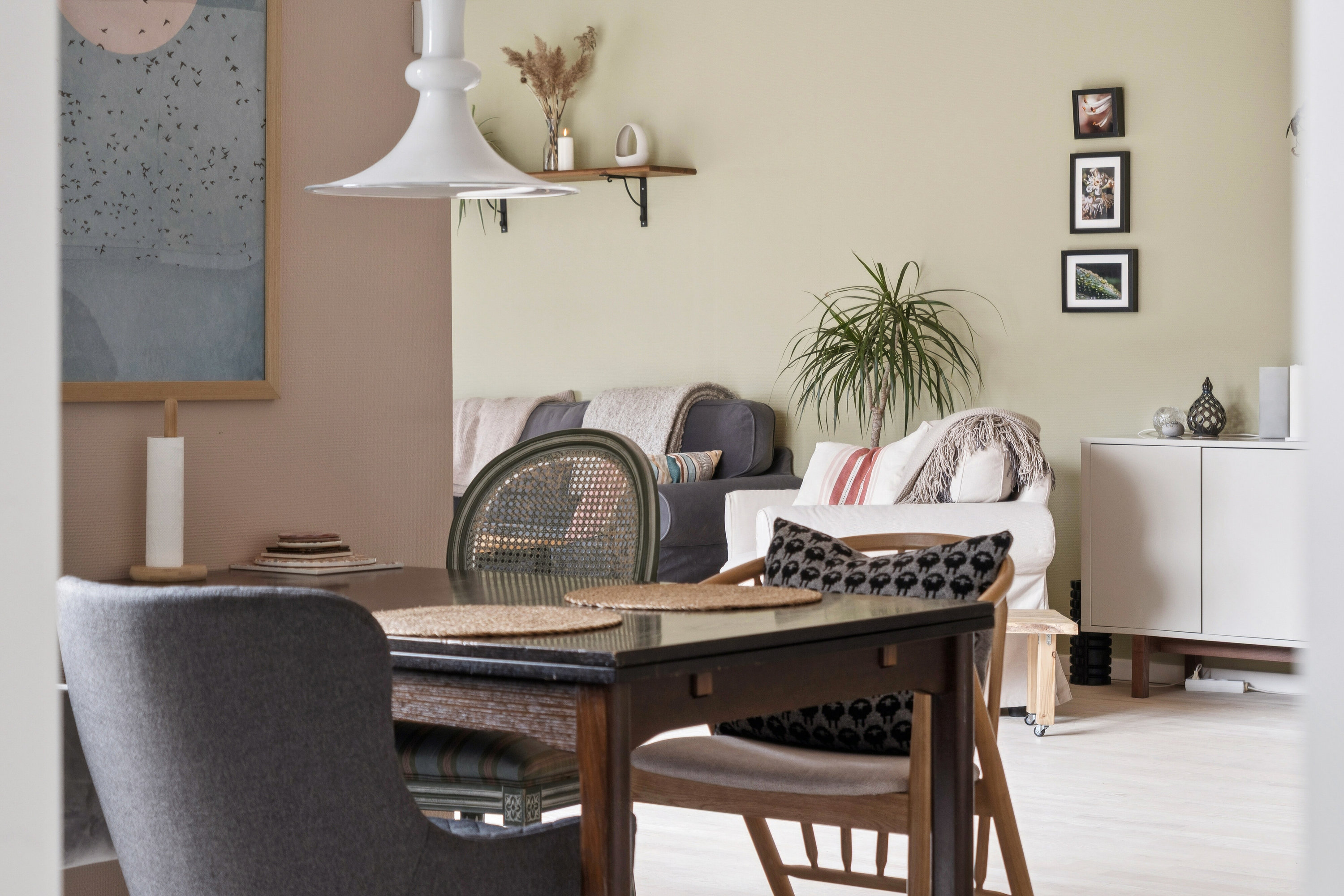 Fremhævet spisestue billede i fuldskærmstilstand. Billede af Fjellebrovej 6, Rønnebæk, 4700 Næstved