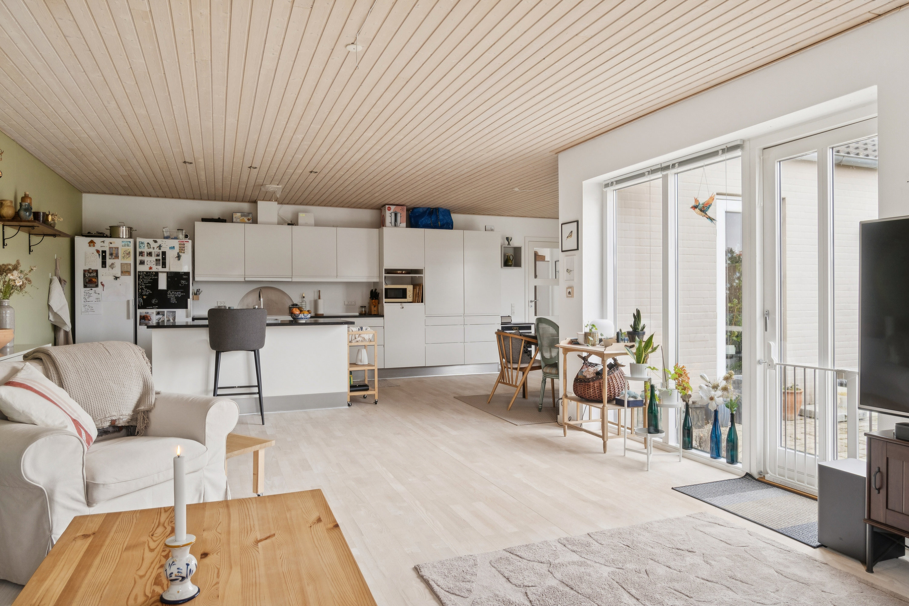 Fremhævet stue billede i fuldskærmstilstand. Billede af Fjellebrovej 6, Rønnebæk, 4700 Næstved