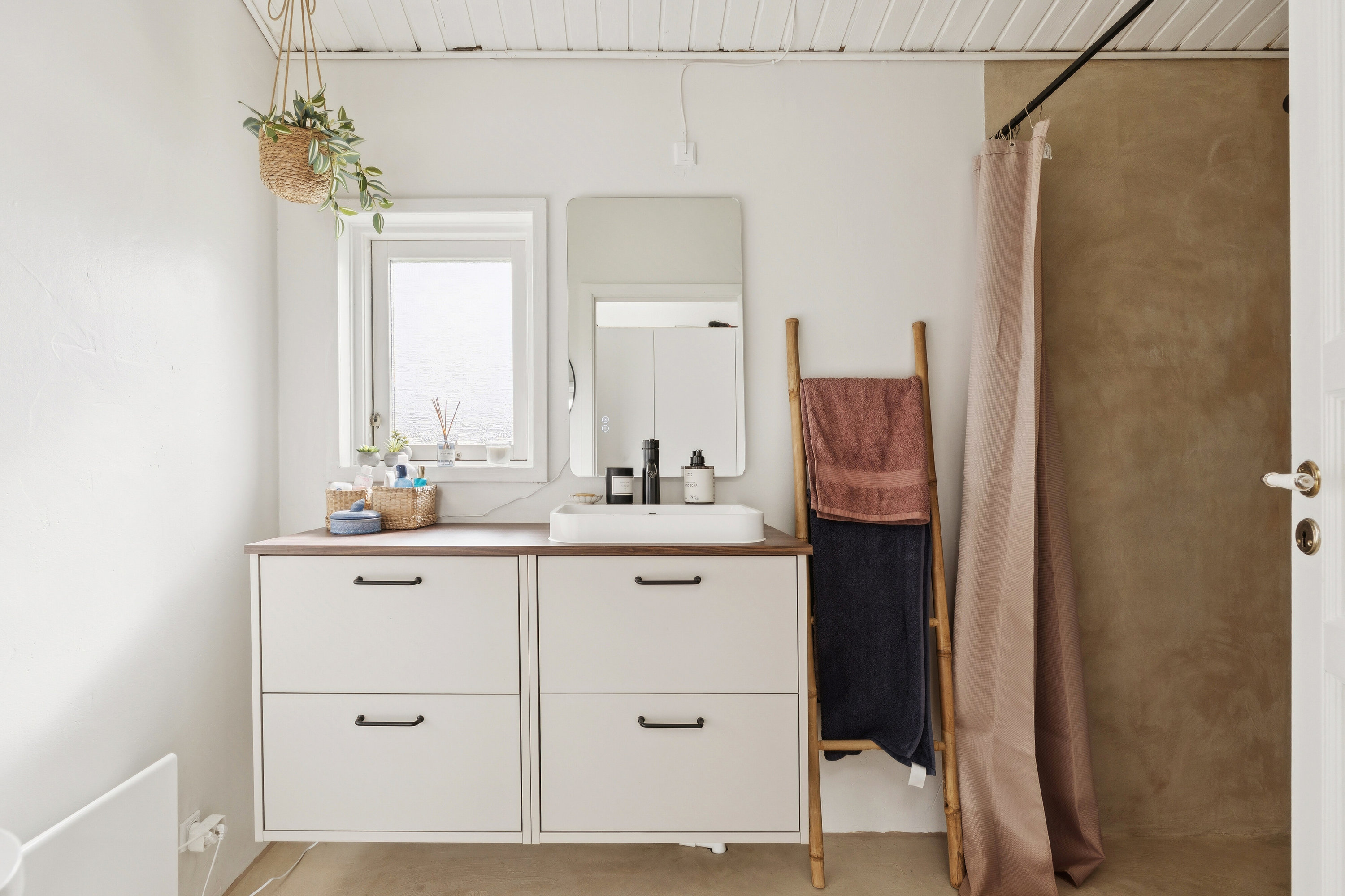 Fremhævet badeværelse billede i fuldskærmstilstand. Billede af Toften 29, 6330 Padborg