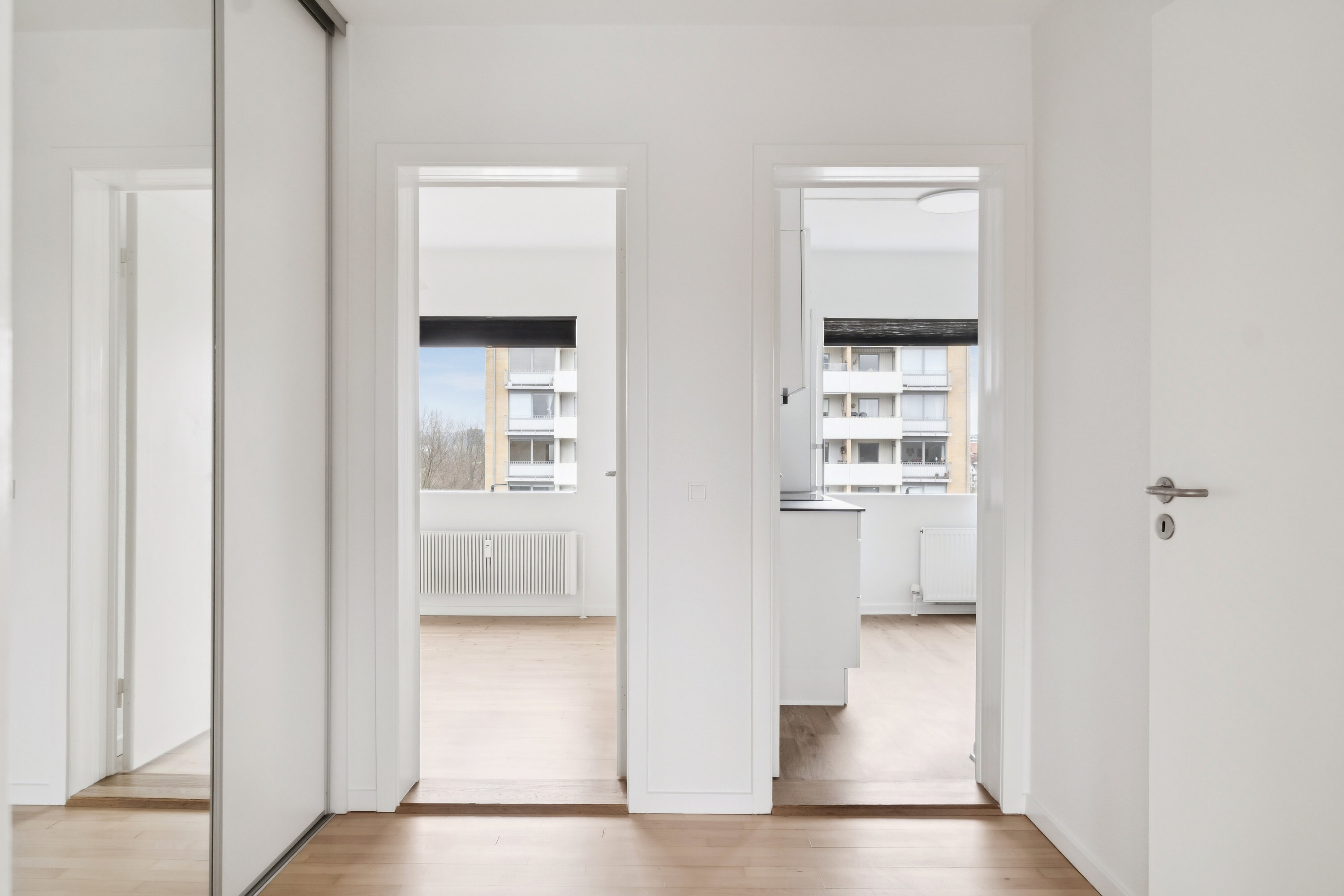 Fremhævet gang billede i fuldskærmstilstand. Billede af Christian X's Vej 10, 3. tv., 8260 Viby J