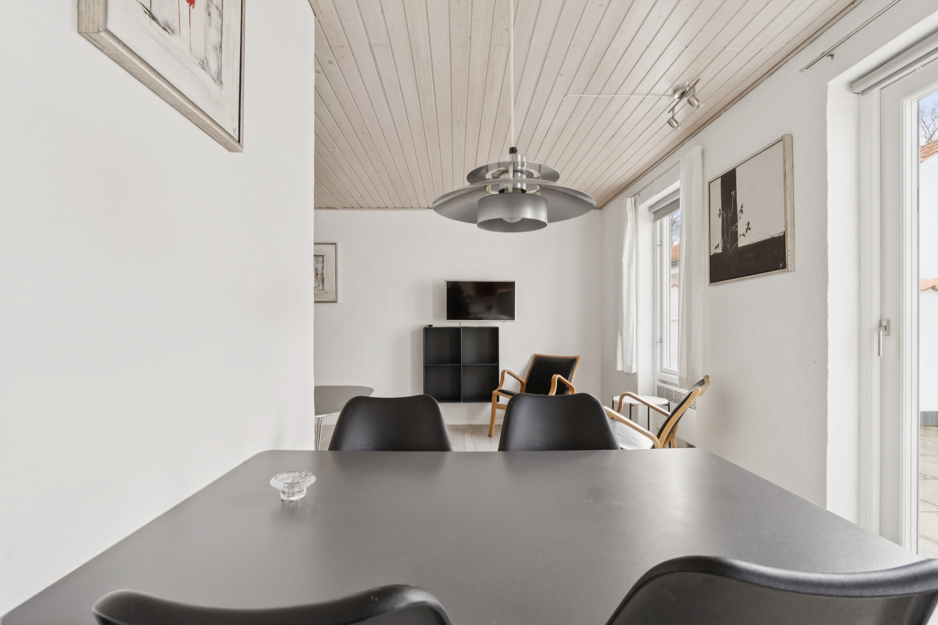 Fremhævet spisestue billede i fuldskærmstilstand. Billede af Genvej 4, 82., 3770 Allinge