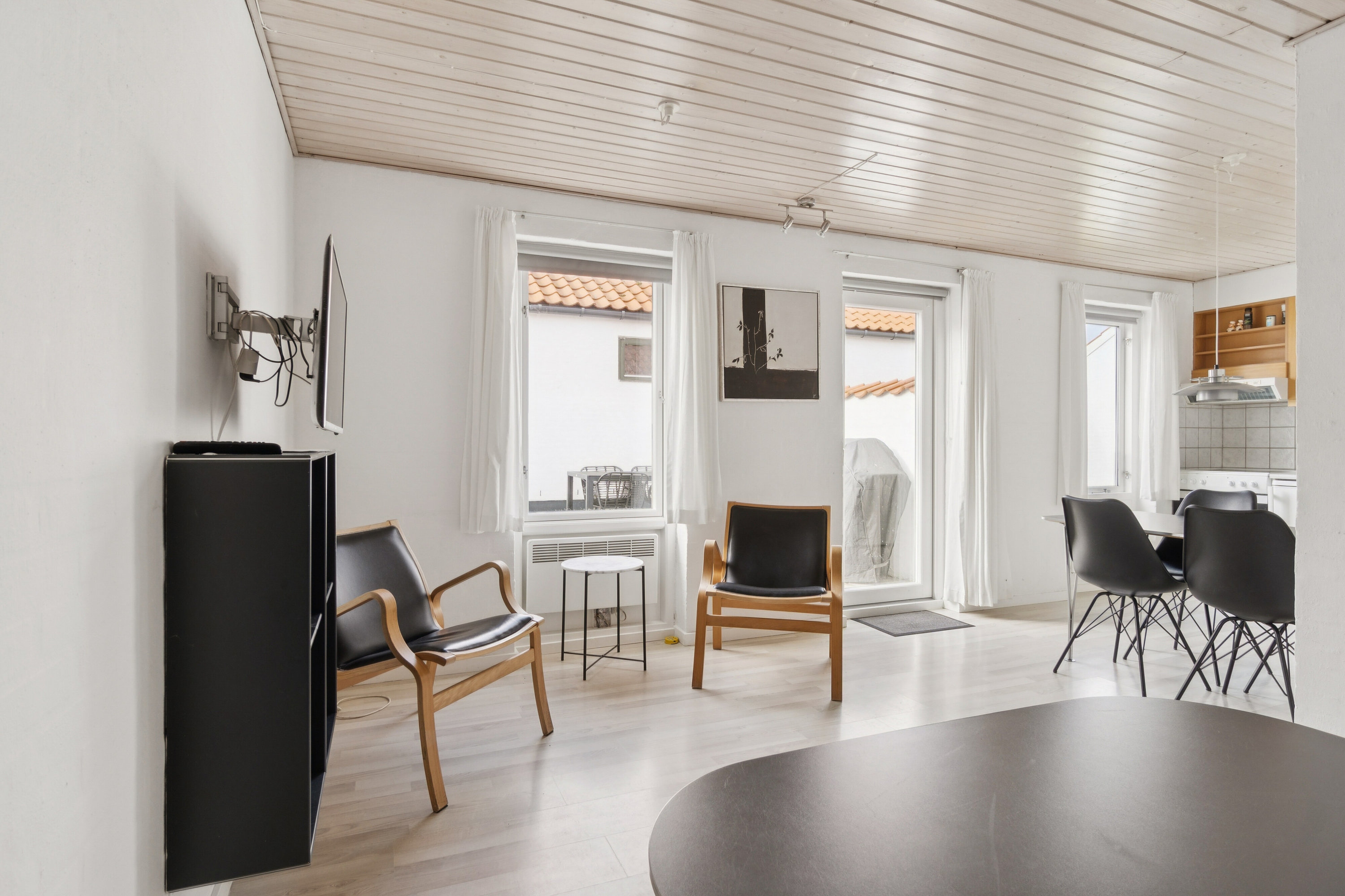 Fremhævet spisestue billede i fuldskærmstilstand. Billede af Genvej 4, 82., 3770 Allinge