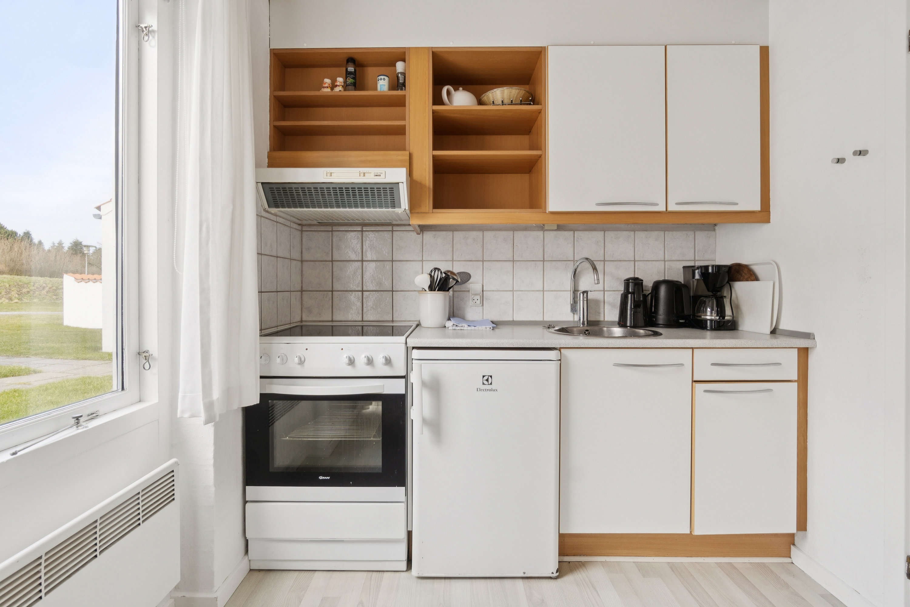 Fremhævet køkken billede i fuldskærmstilstand. Billede af Genvej 4, 82., 3770 Allinge