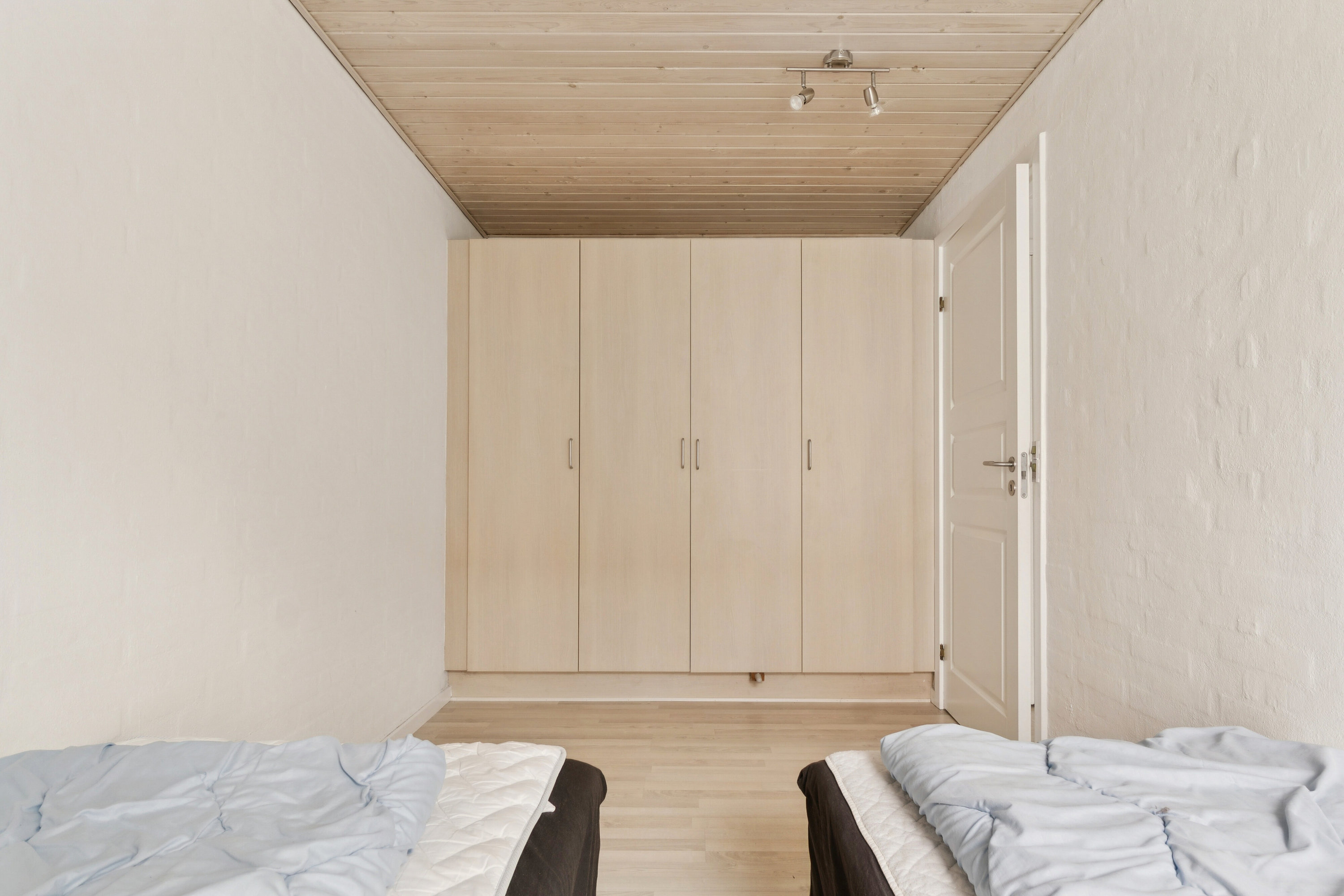 Fremhævet soveværelse billede i fuldskærmstilstand. Billede af Genvej 4, 82., 3770 Allinge