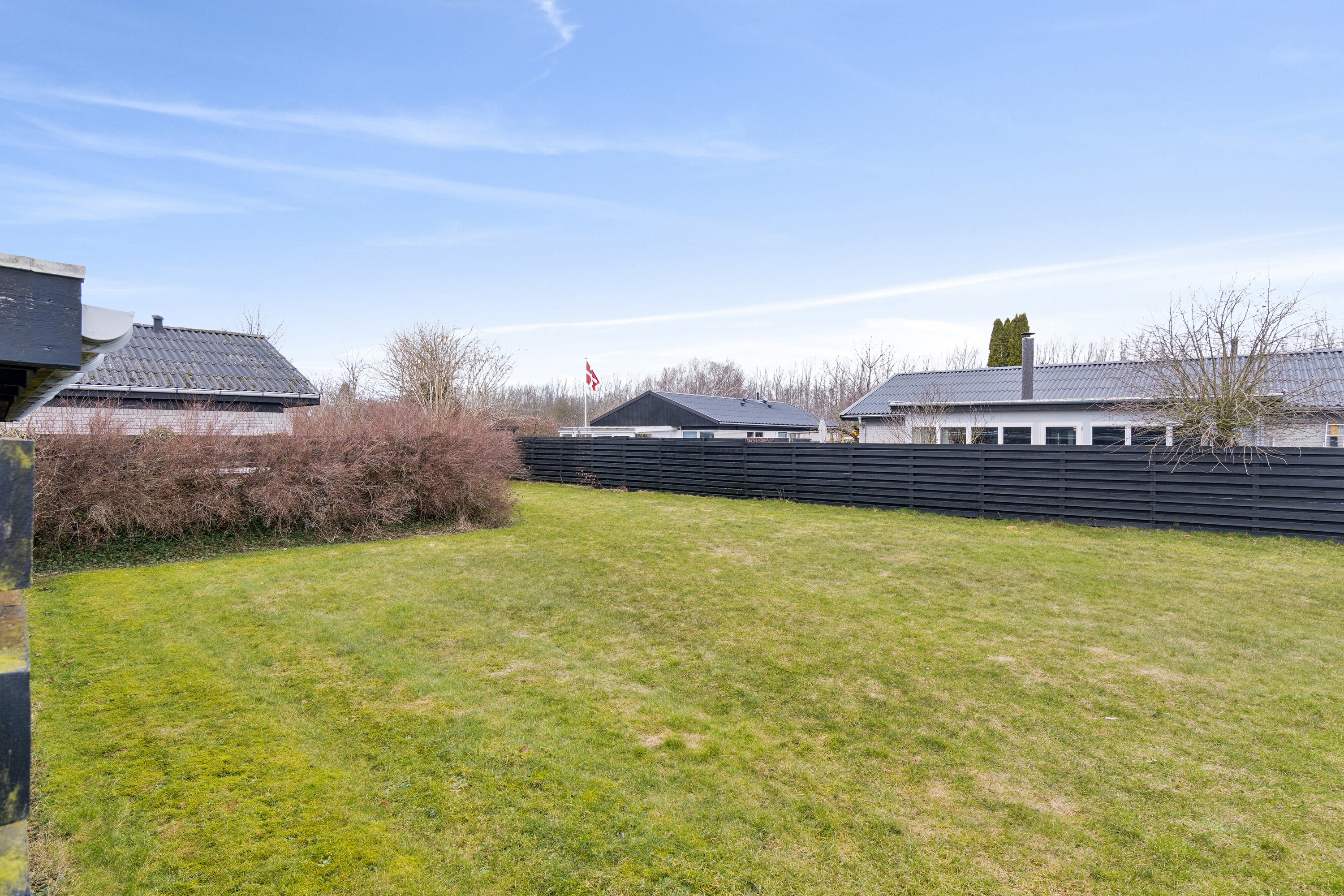 Fremhævet udendørs billede i fuldskærmstilstand. Billede af Nørbyholm 16, 2650 Hvidovre