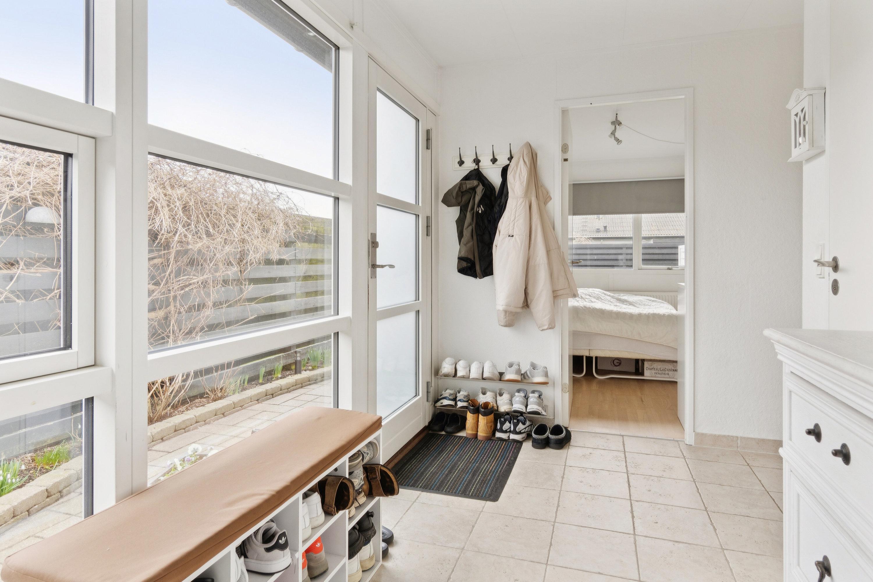 Fremhævet gang billede i fuldskærmstilstand. Billede af Nørbyholm 16, 2650 Hvidovre