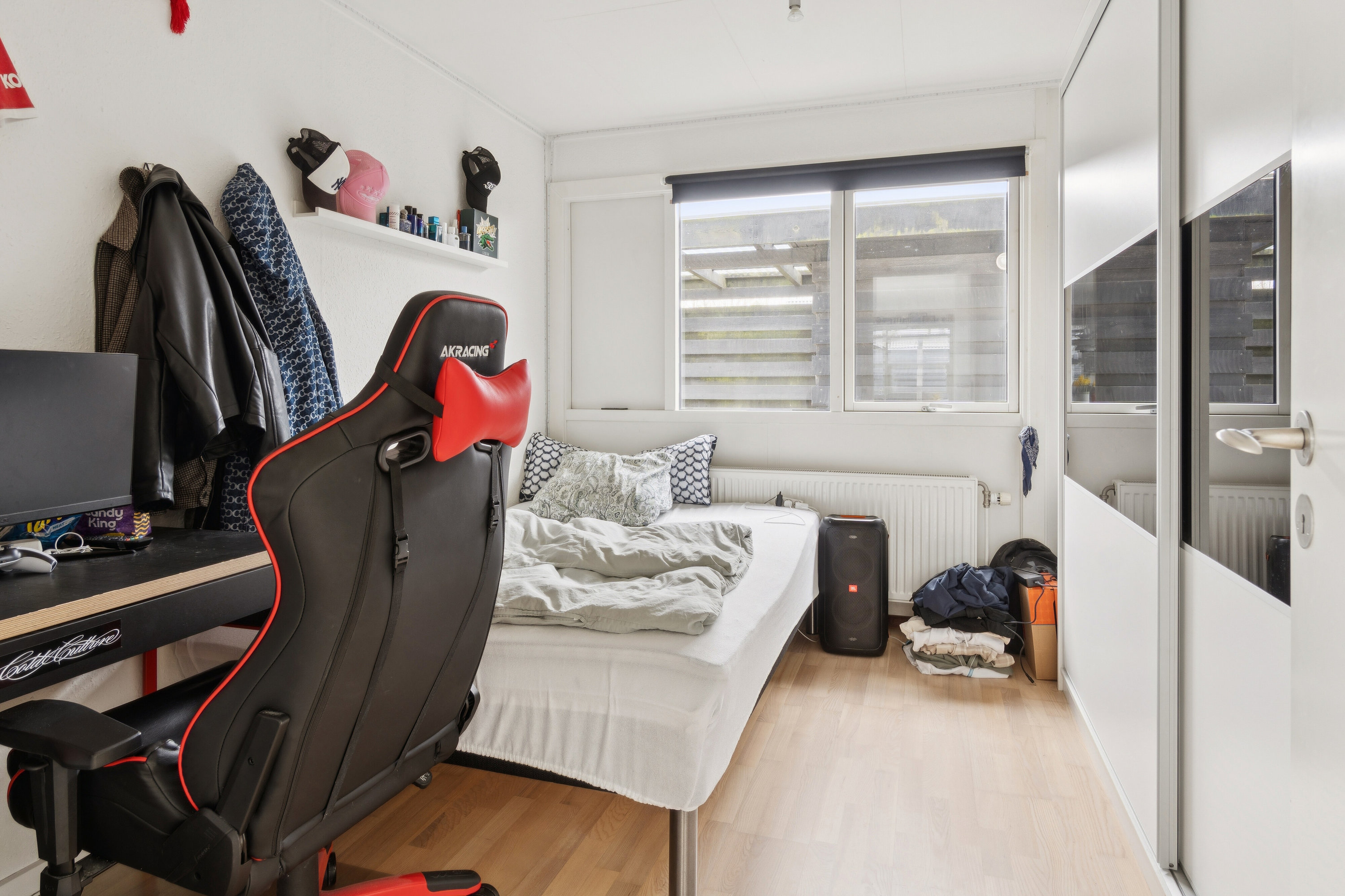 Fremhævet soveværelse billede i fuldskærmstilstand. Billede af Nørbyholm 16, 2650 Hvidovre