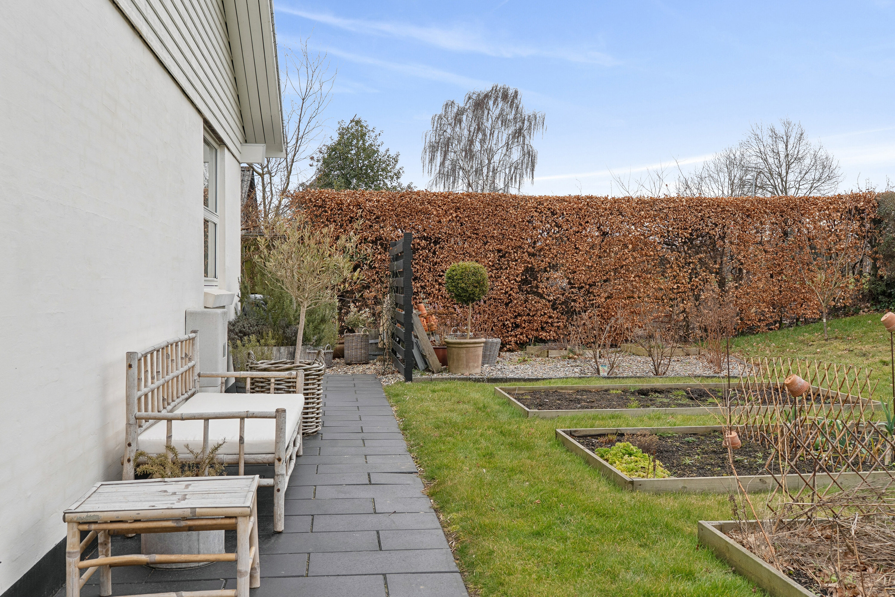 Fremhævet baghave billede i fuldskærmstilstand. Billede af Hjørnehusvej 3, 4720 Præstø