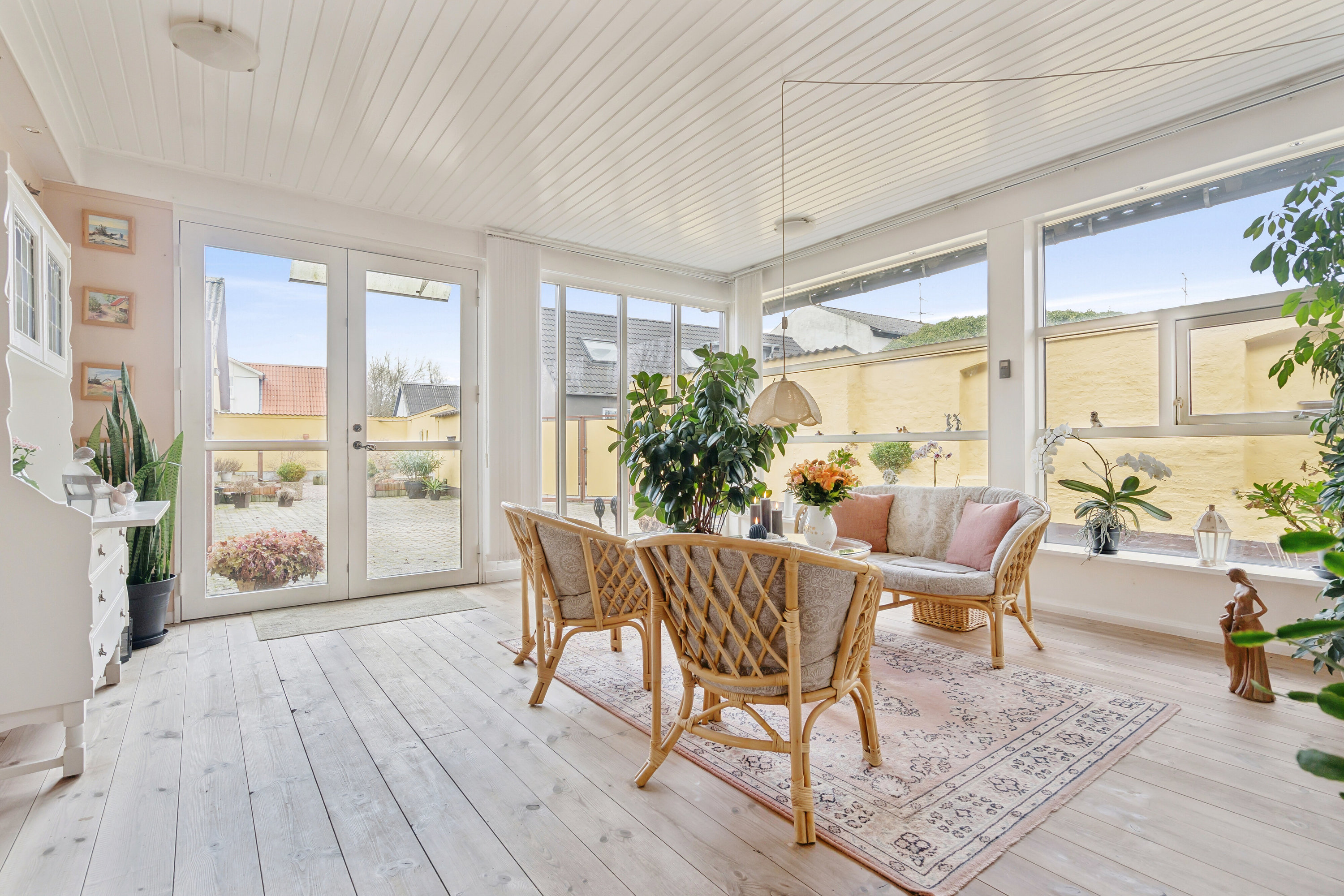 Fremhævet spisestue billede i fuldskærmstilstand. Billede af Østergade 12, 9870 Sindal