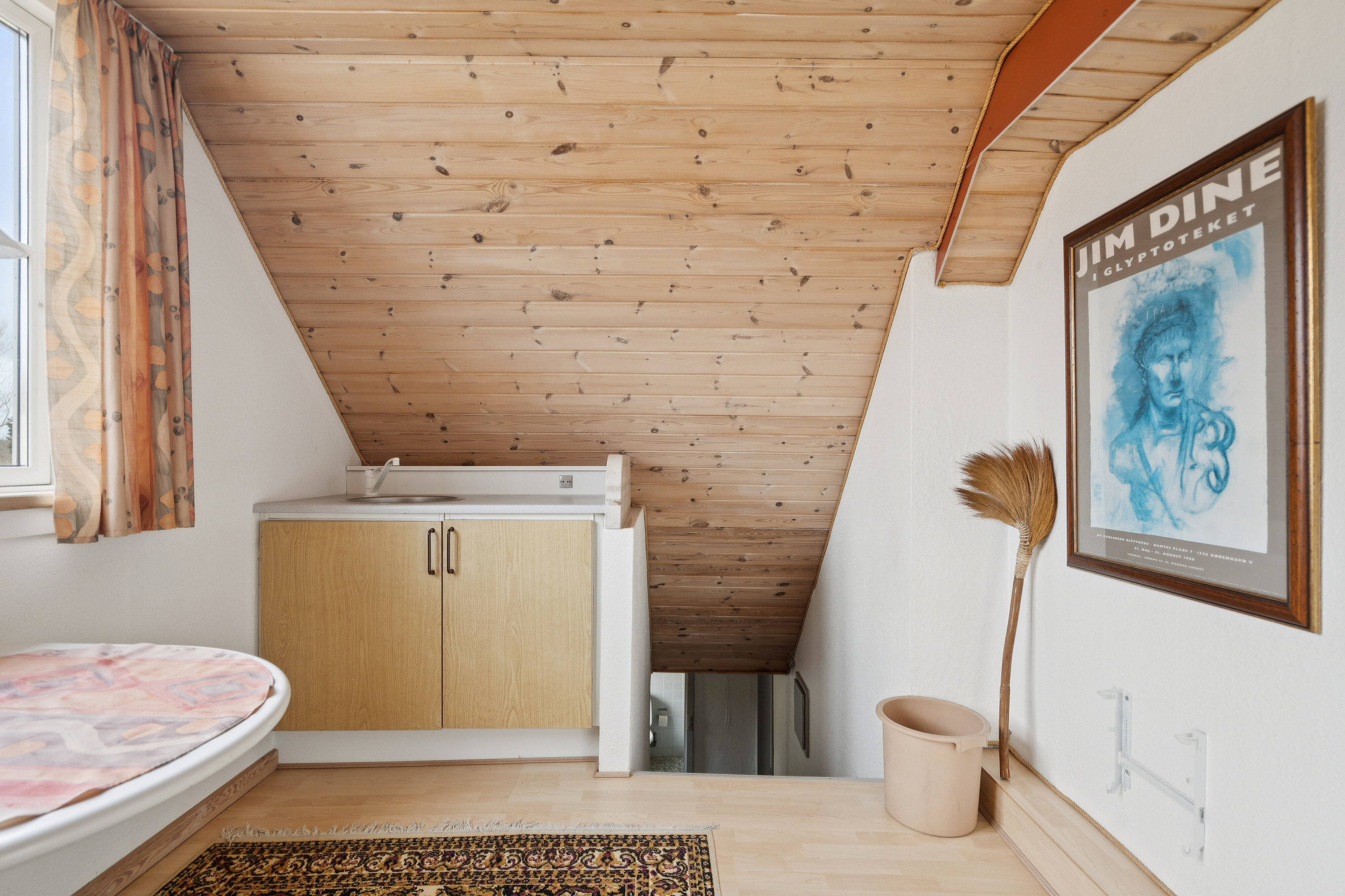 Fremhævet gang billede i fuldskærmstilstand. Billede af Østergade 12, 9870 Sindal