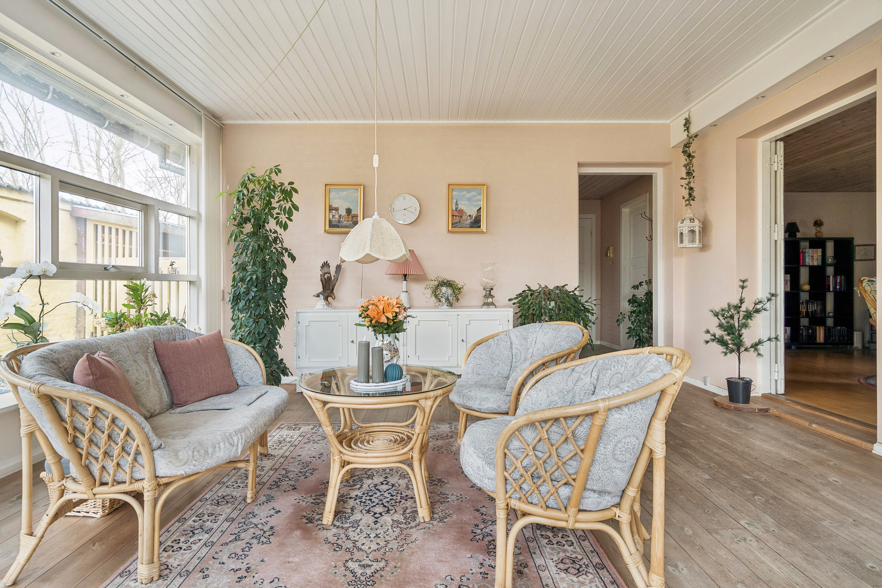 Fremhævet stue billede i fuldskærmstilstand. Billede af Østergade 12, 9870 Sindal