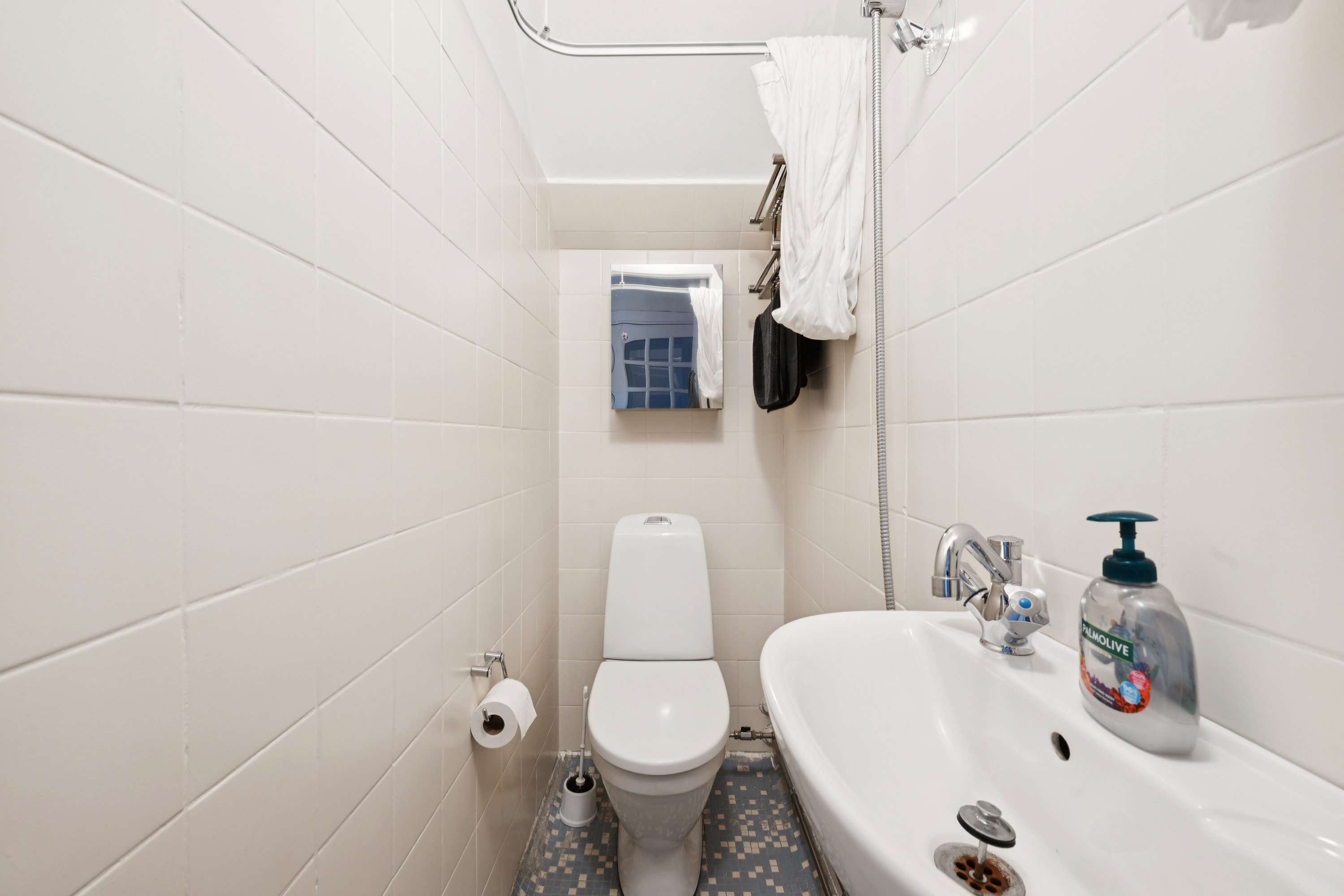 Fremhævet badeværelse billede i fuldskærmstilstand. Billede af Elmelundevej 22, 2. tv., 2700 Brønshøj