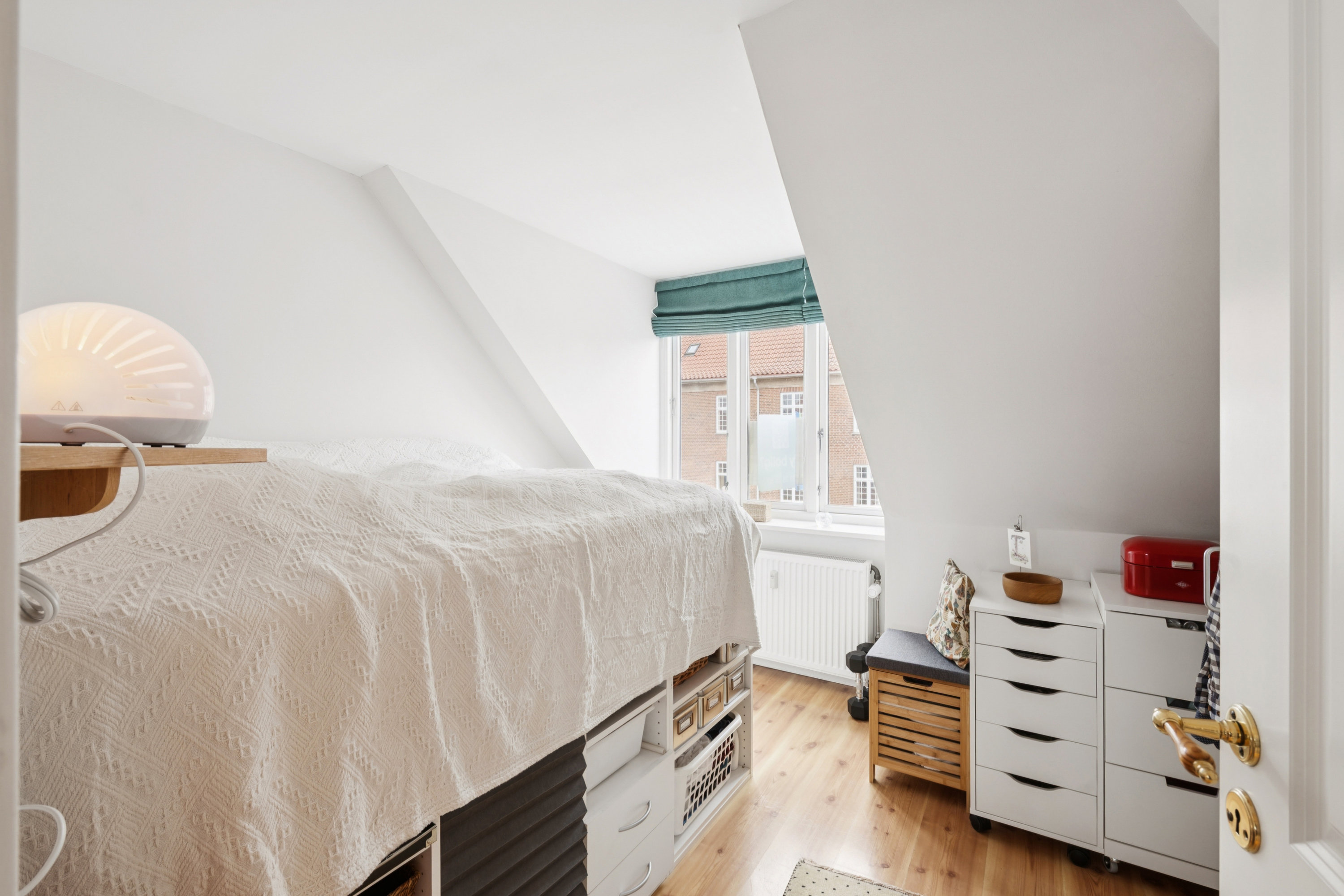 Fremhævet værelse billede i fuldskærmstilstand. Billede af Elmelundevej 22, 2. tv., 2700 Brønshøj