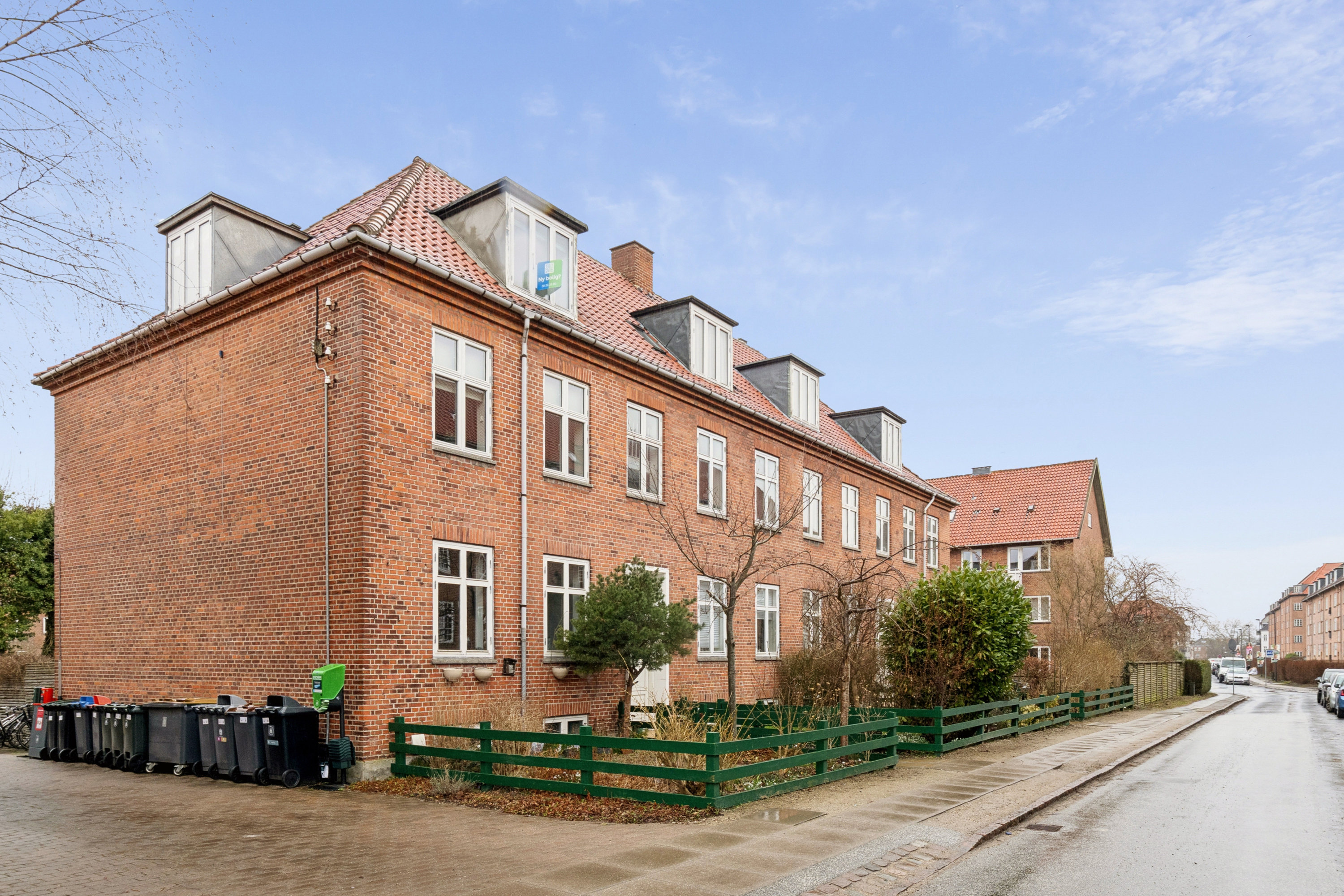 Fremhævet andet billede i fuldskærmstilstand. Billede af Elmelundevej 22, 2. tv., 2700 Brønshøj