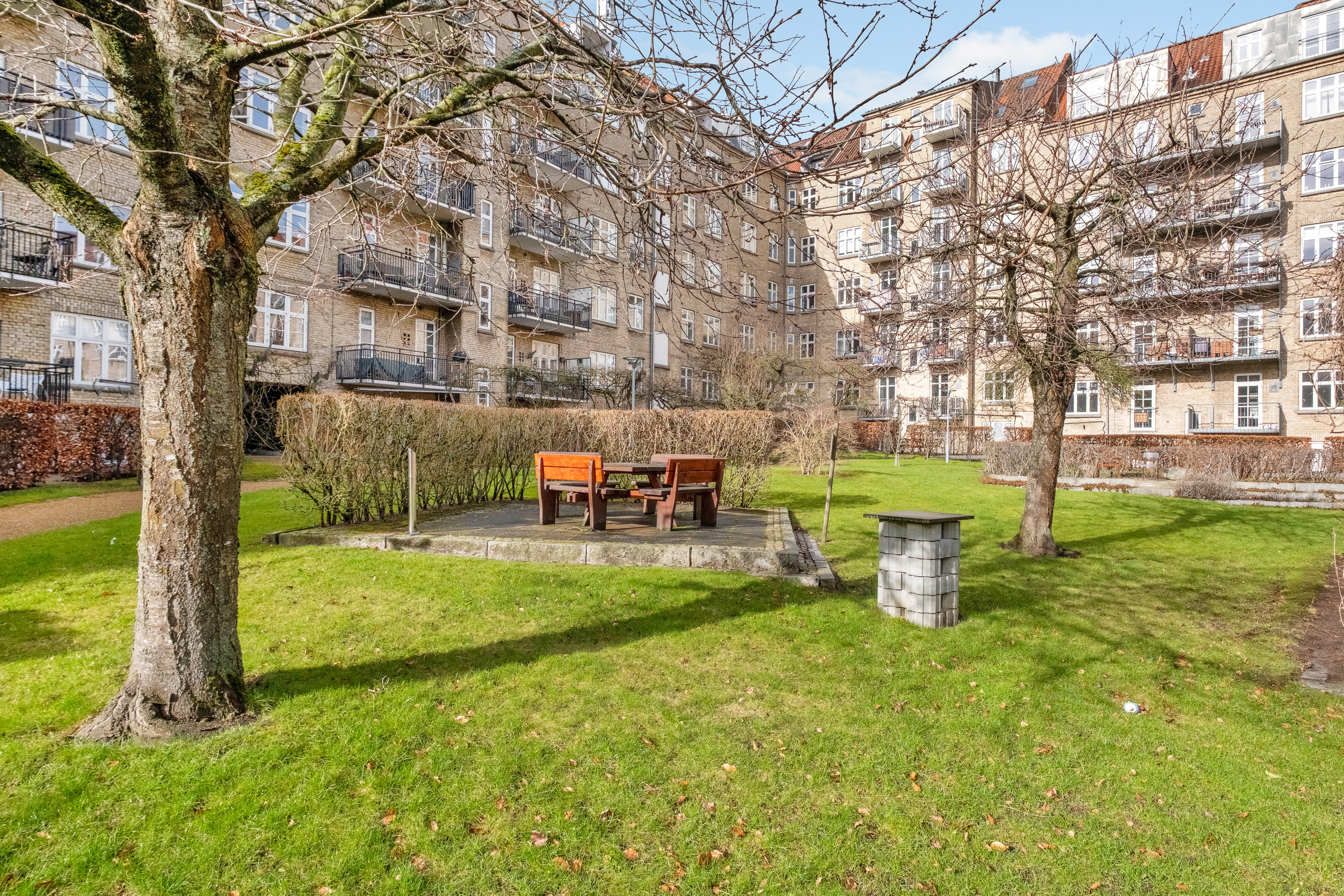 Fremhævet gårdmiljø billede i fuldskærmstilstand. Billede af Ringkøbingvej 26, 5. th., 8000 Aarhus C