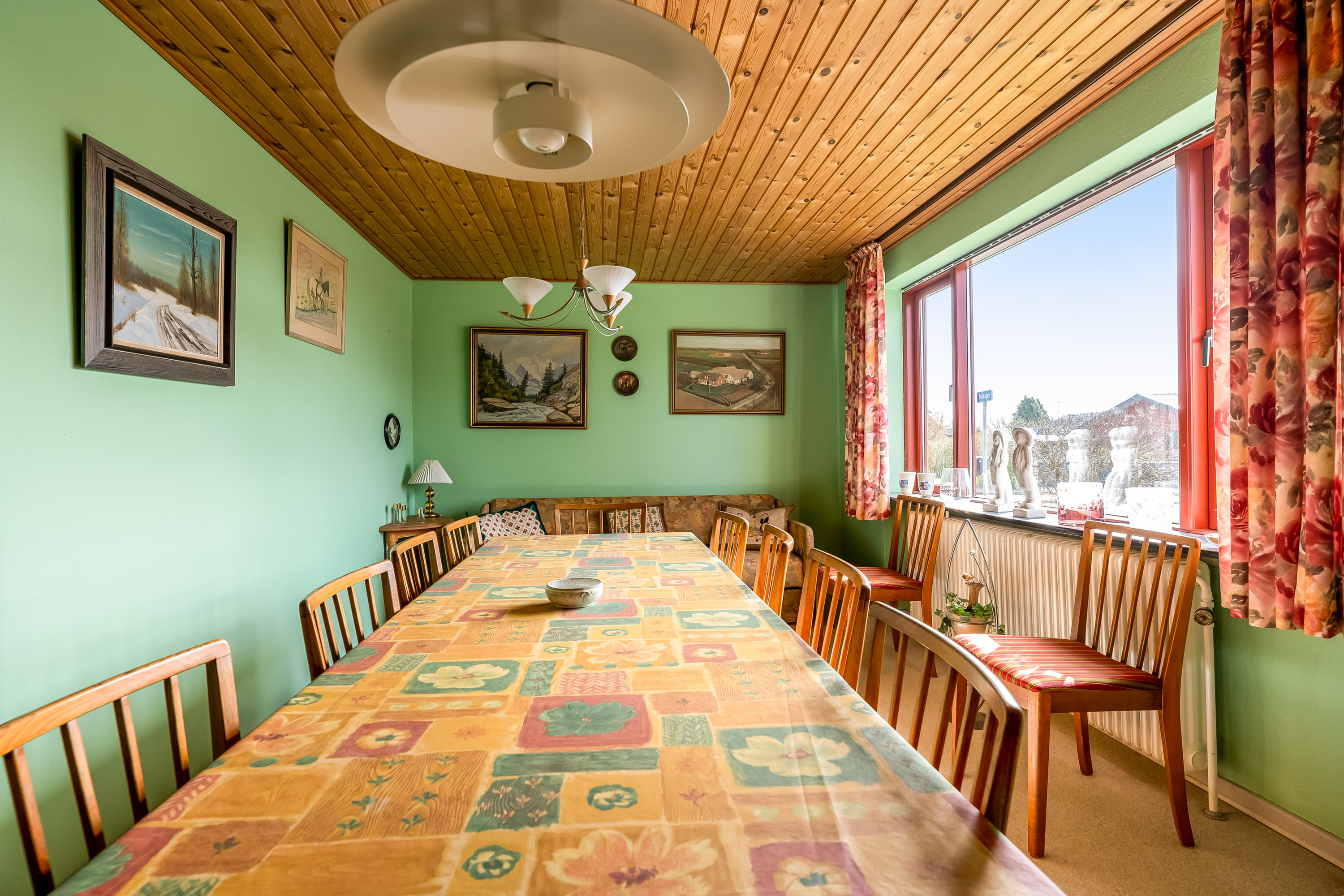 Fremhævet stue billede i fuldskærmstilstand. Billede af Toftager 2, Tjørring, 7400 Herning