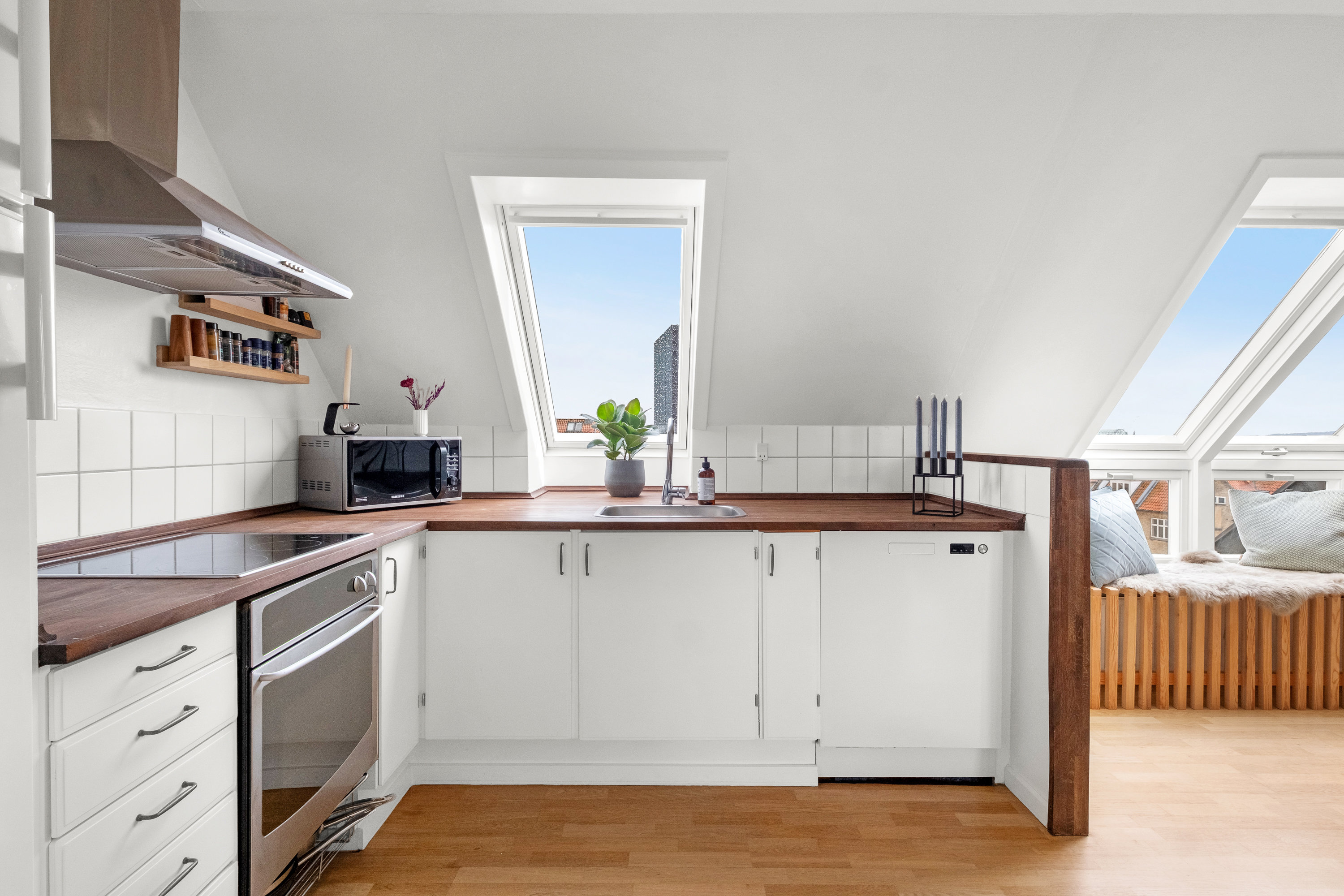 Fremhævet køkken billede i fuldskærmstilstand. Billede af Ringkøbingvej 26, 5. th., 8000 Aarhus C